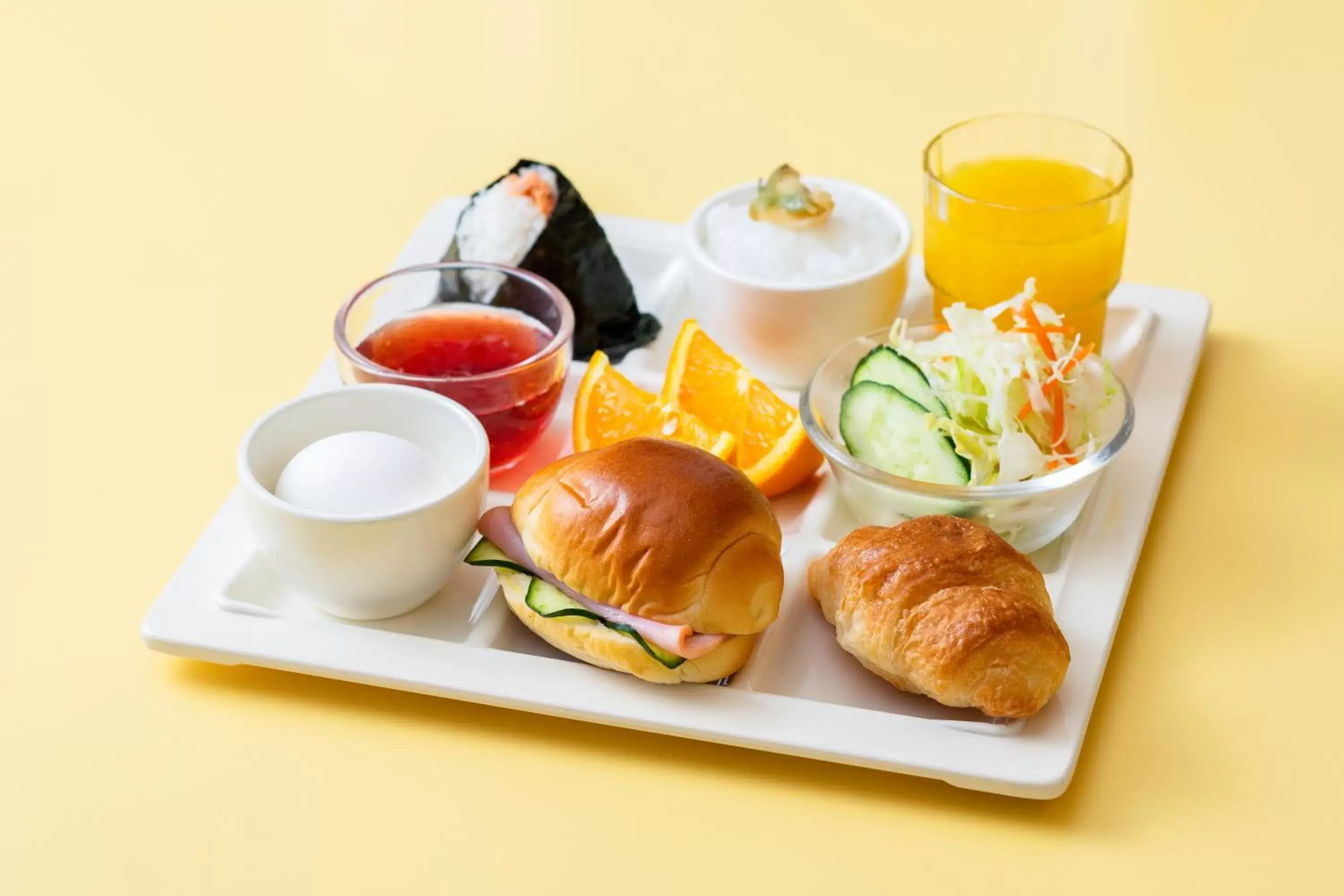 Breakfast in Ueno Hotel