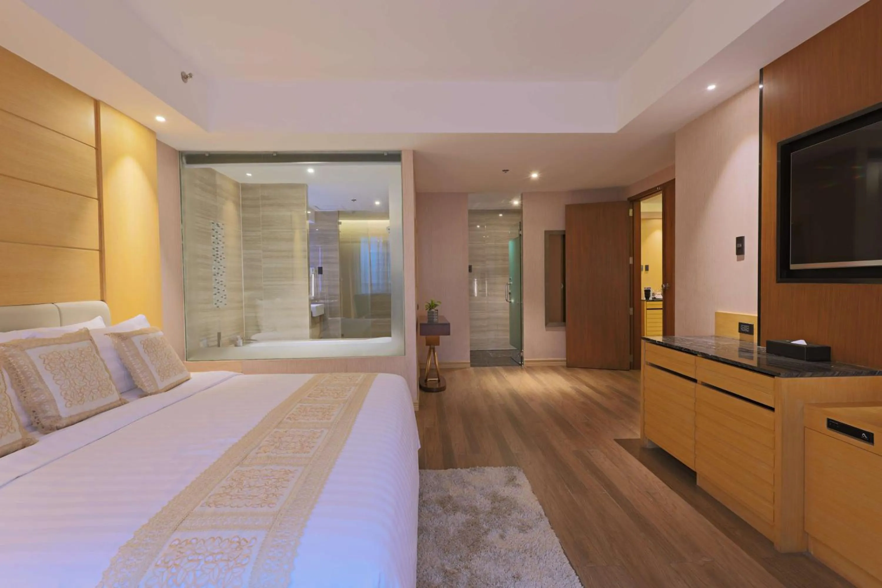 Best Western Plus Metro Clark