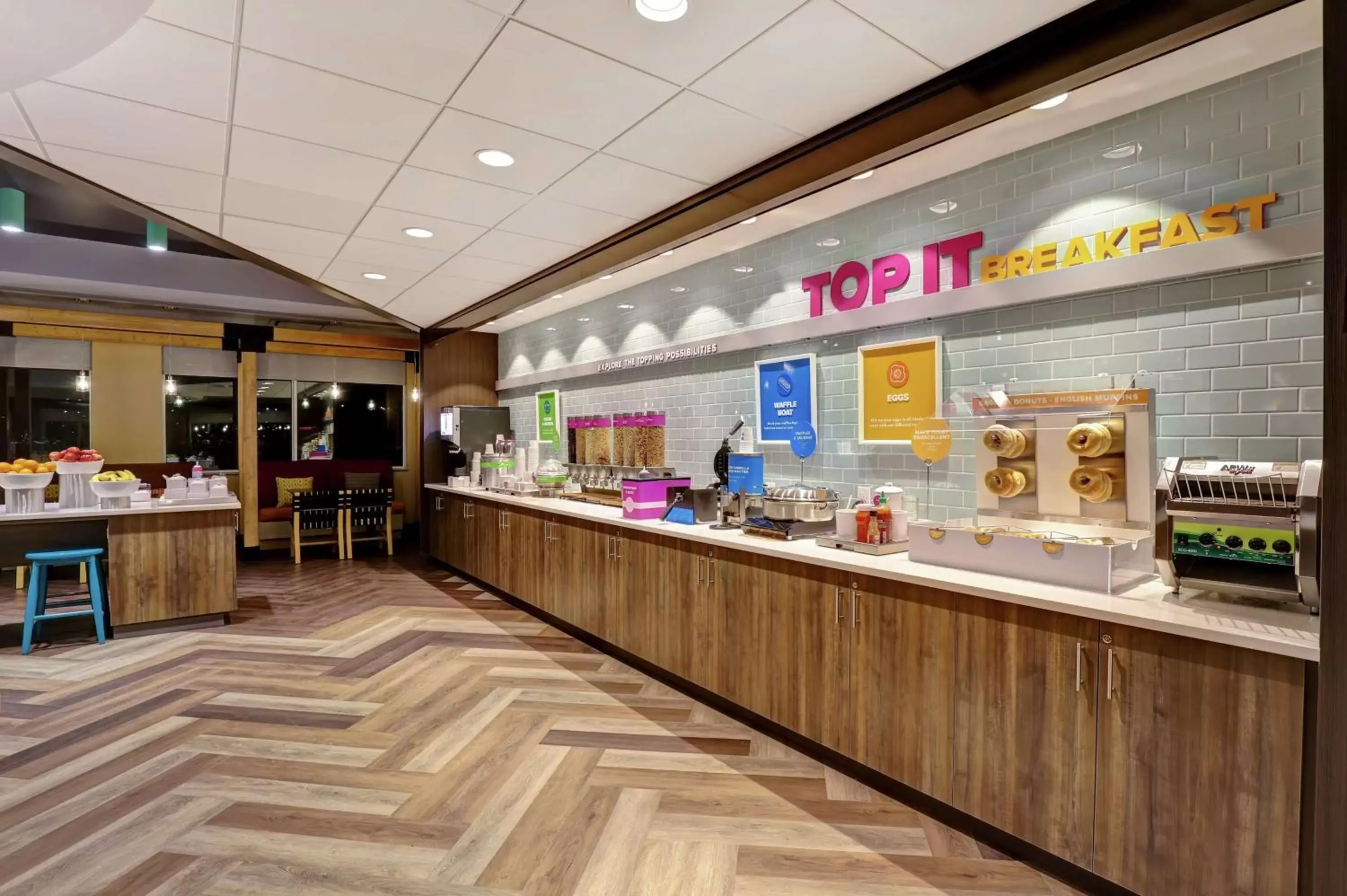 Breakfast in Tru By Hilton Edmonton Windermere Breakfast in Tru By Hilton Edmonton Windermere