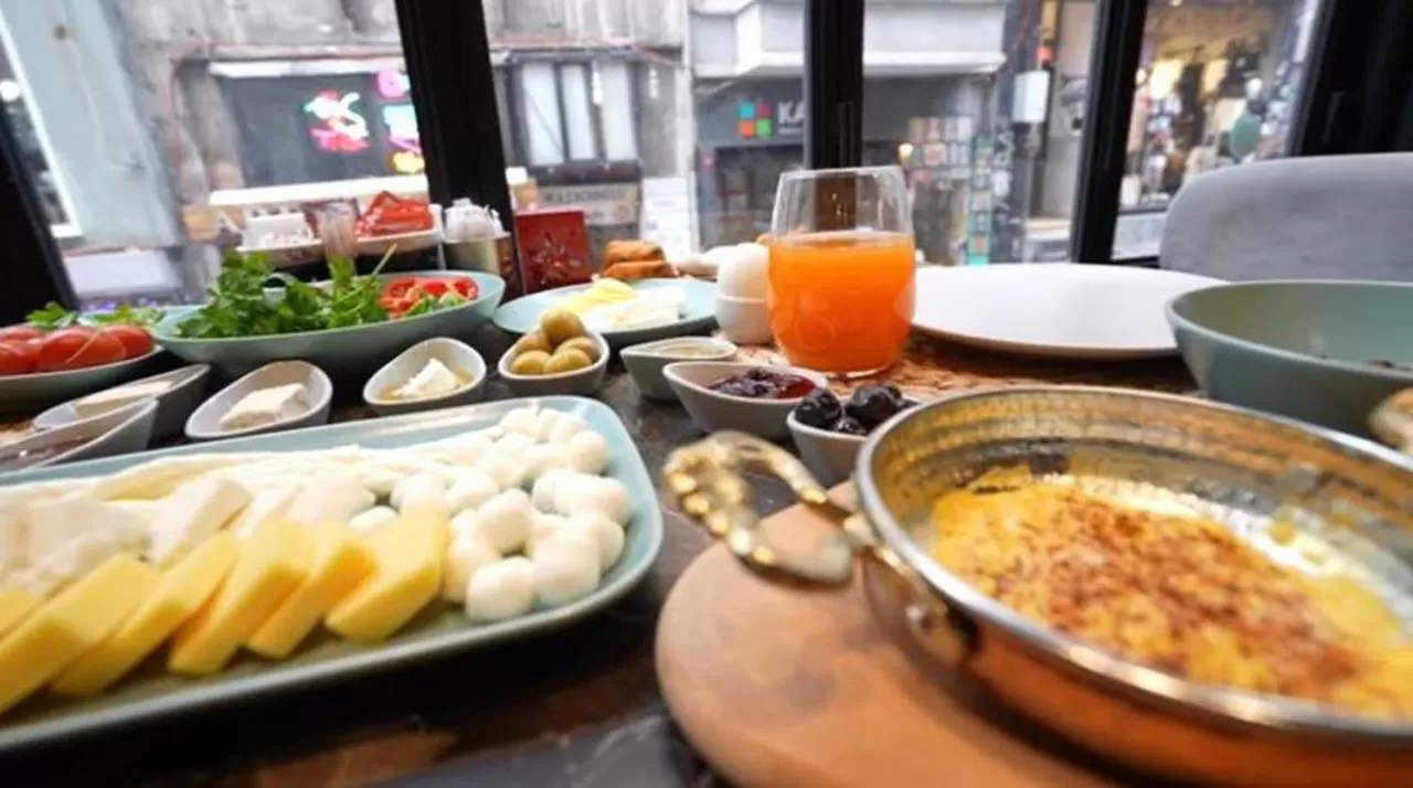 Breakfast in Royal Galata Hotel