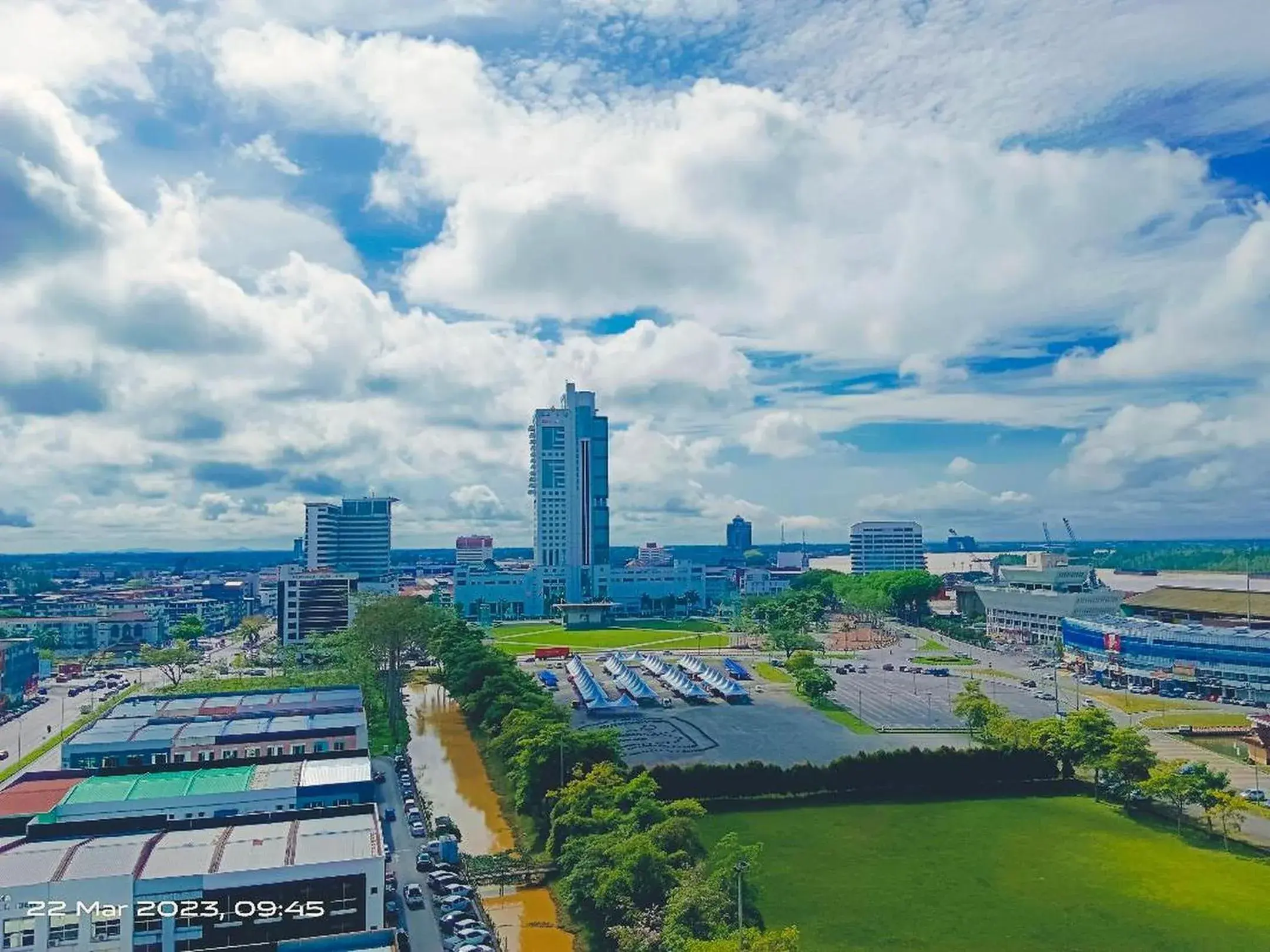 City view in The Paramount Hotel