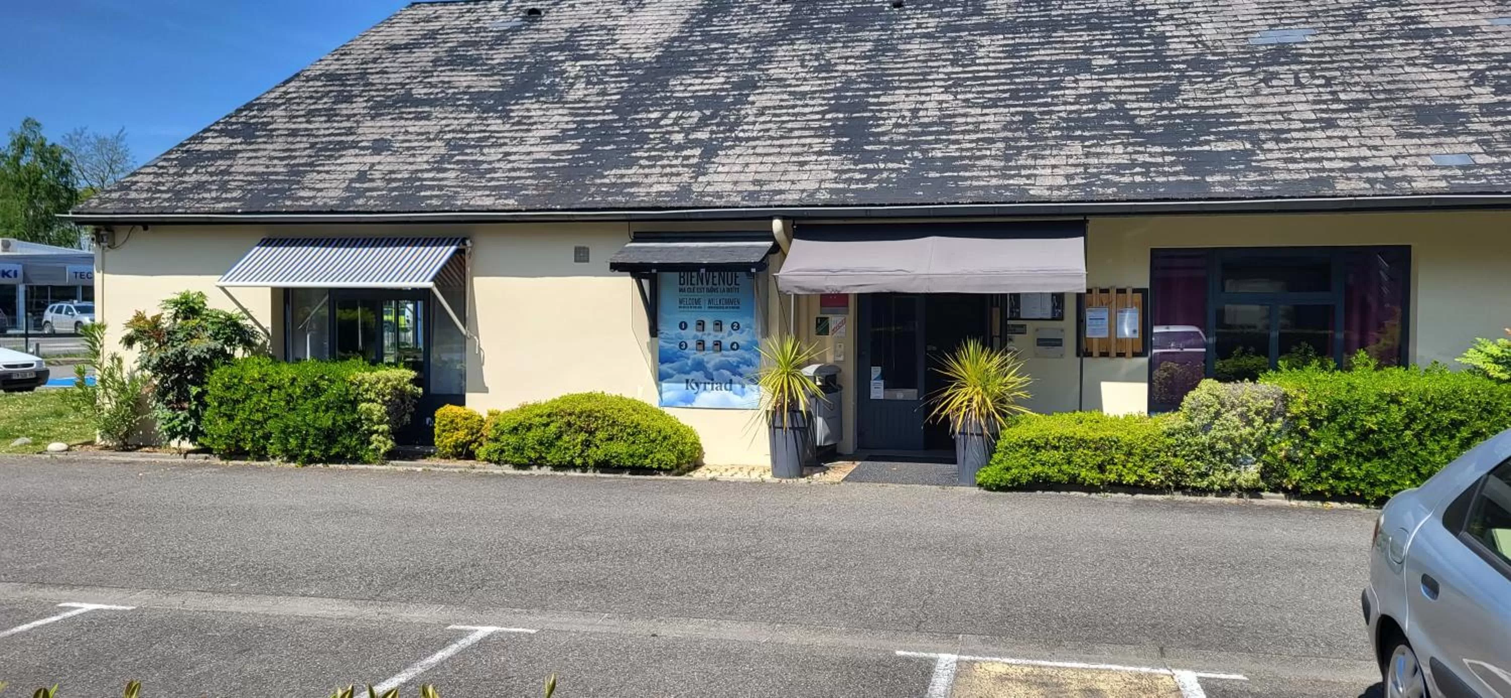 Property building in Kyriad Tarbes Odos