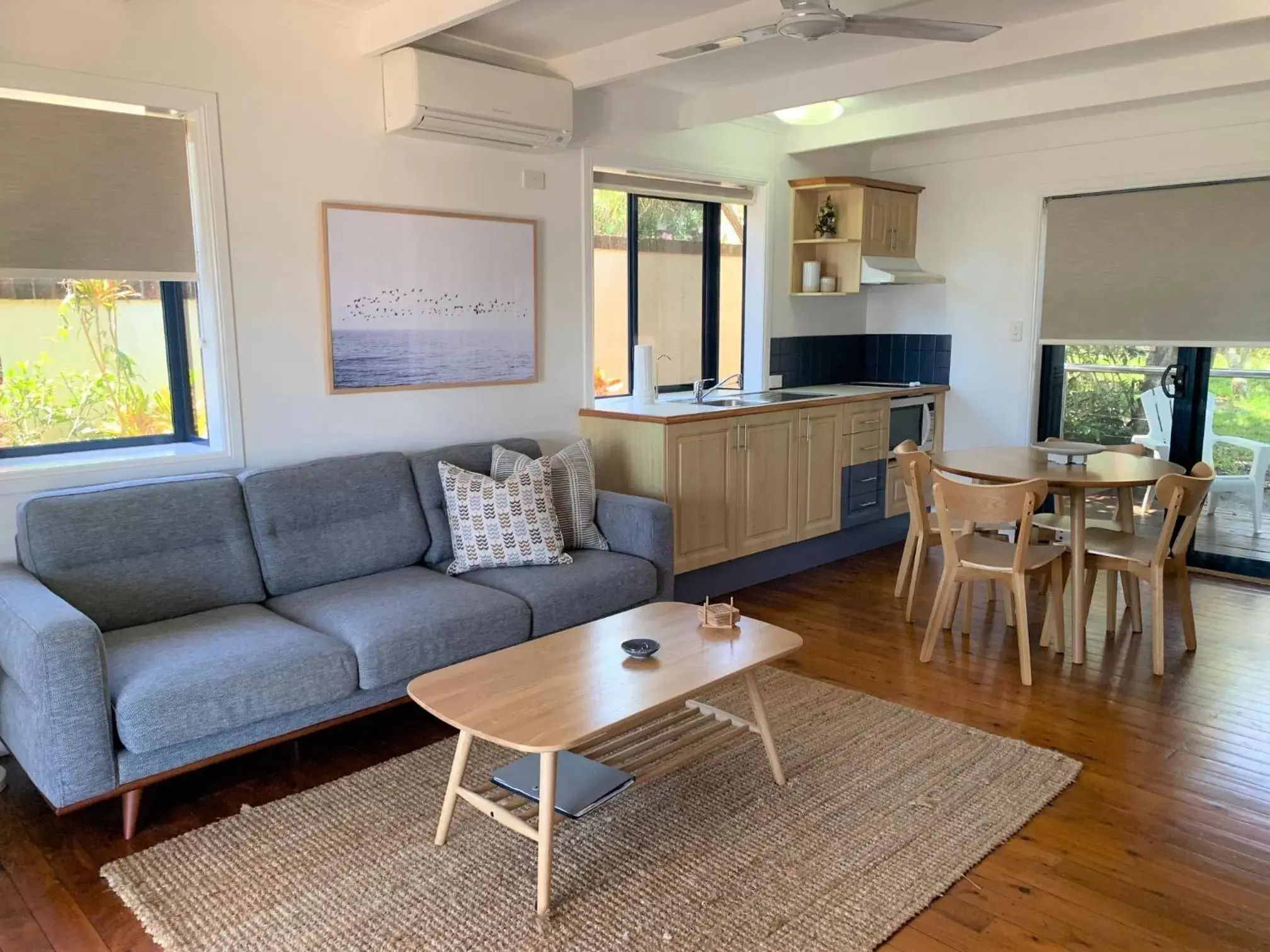 Kitchen or kitchenette, Seating Area in Coast Yamba - Adults Only