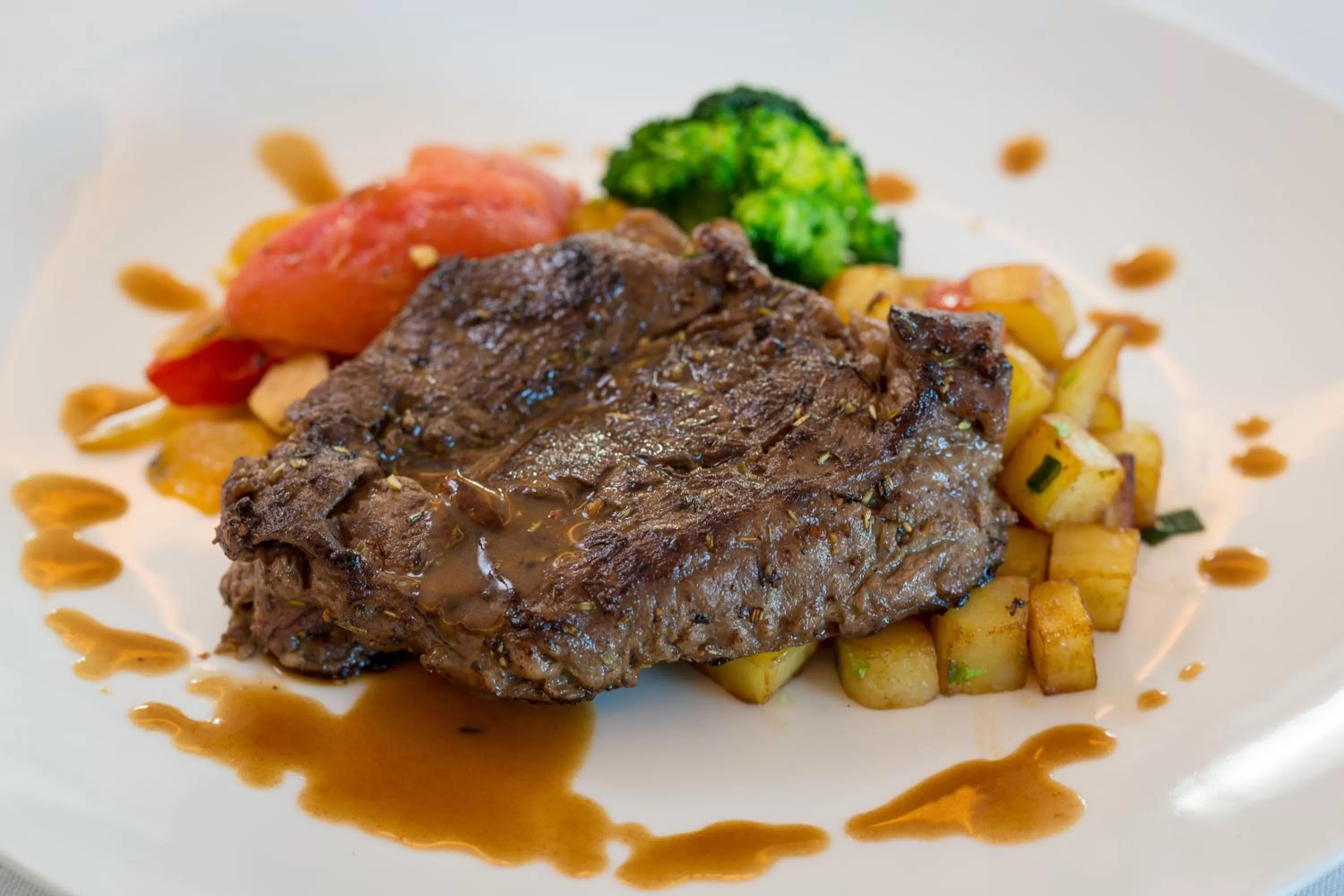 Food and drinks in Riche Hua Hin Hotel - SHA Plus