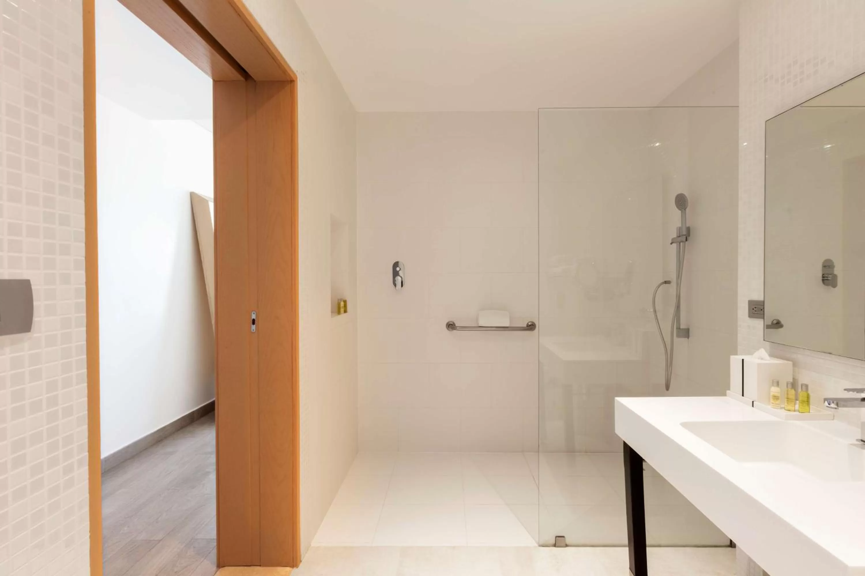 Toilet in DoubleTree by Hilton Mazatlan, SIN