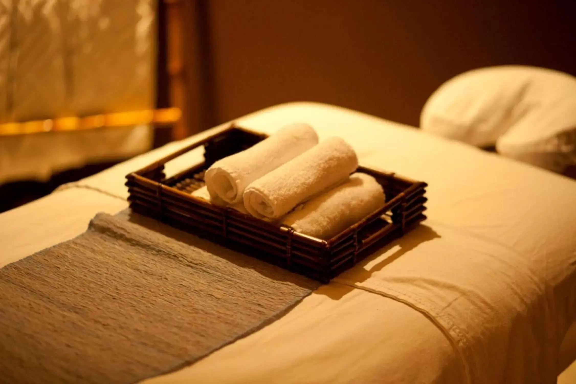 Spa and wellness centre/facilities in DoubleTree by Hilton Ocean Point Resort - North Miami Beach