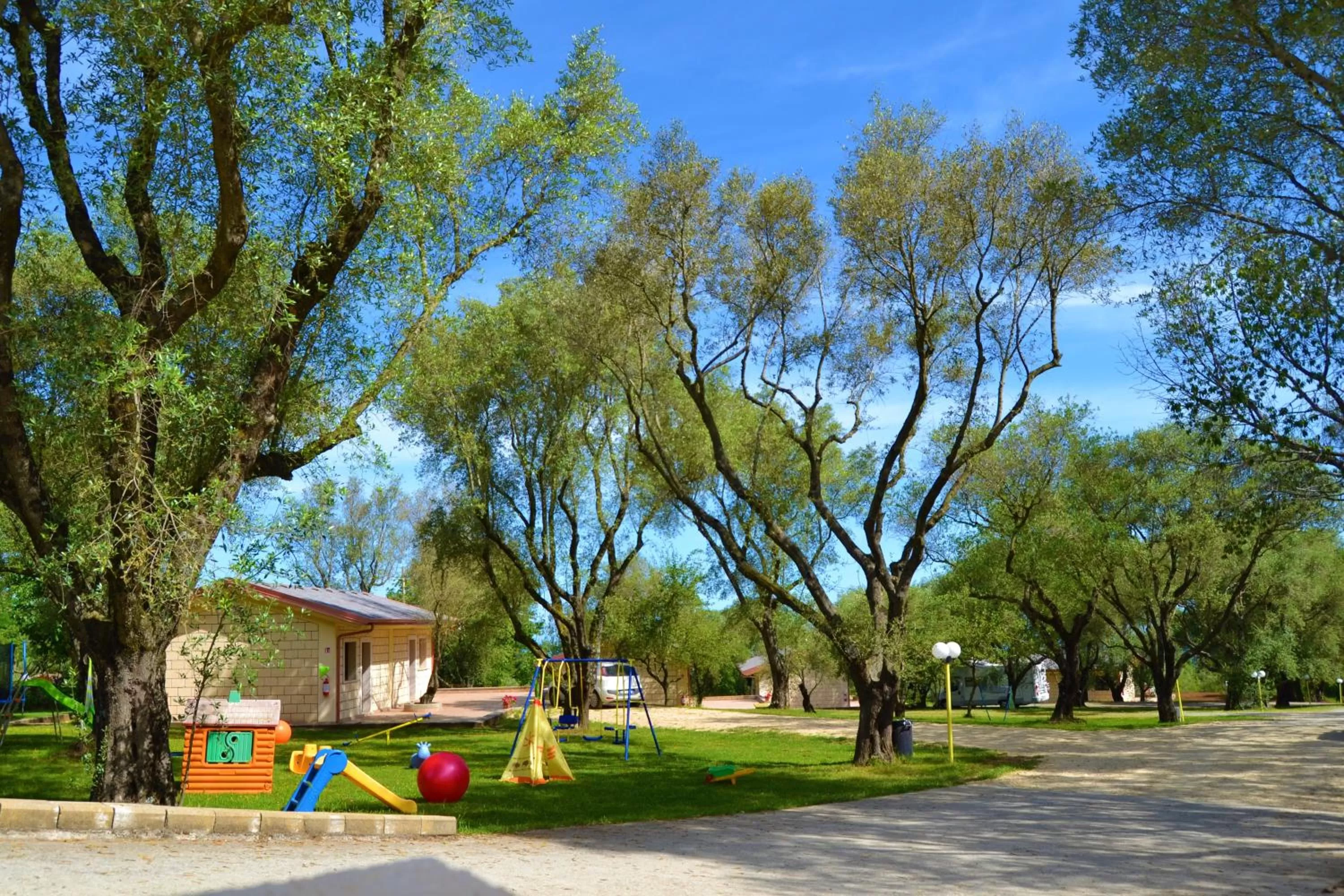 Garden in Green Park Hotel & Residence