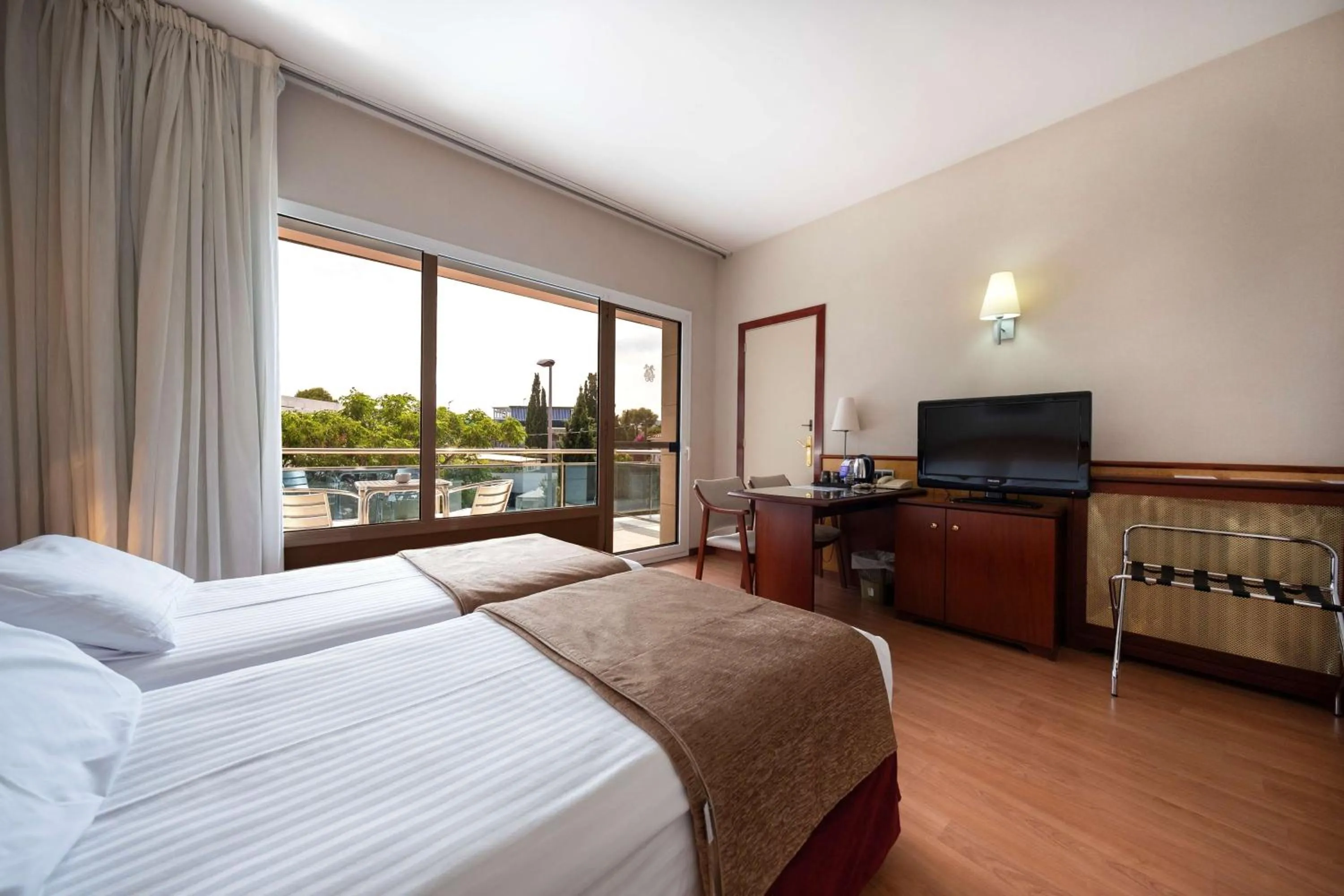 Photo of the whole room, Bed in Best Western Hotel Mediterraneo