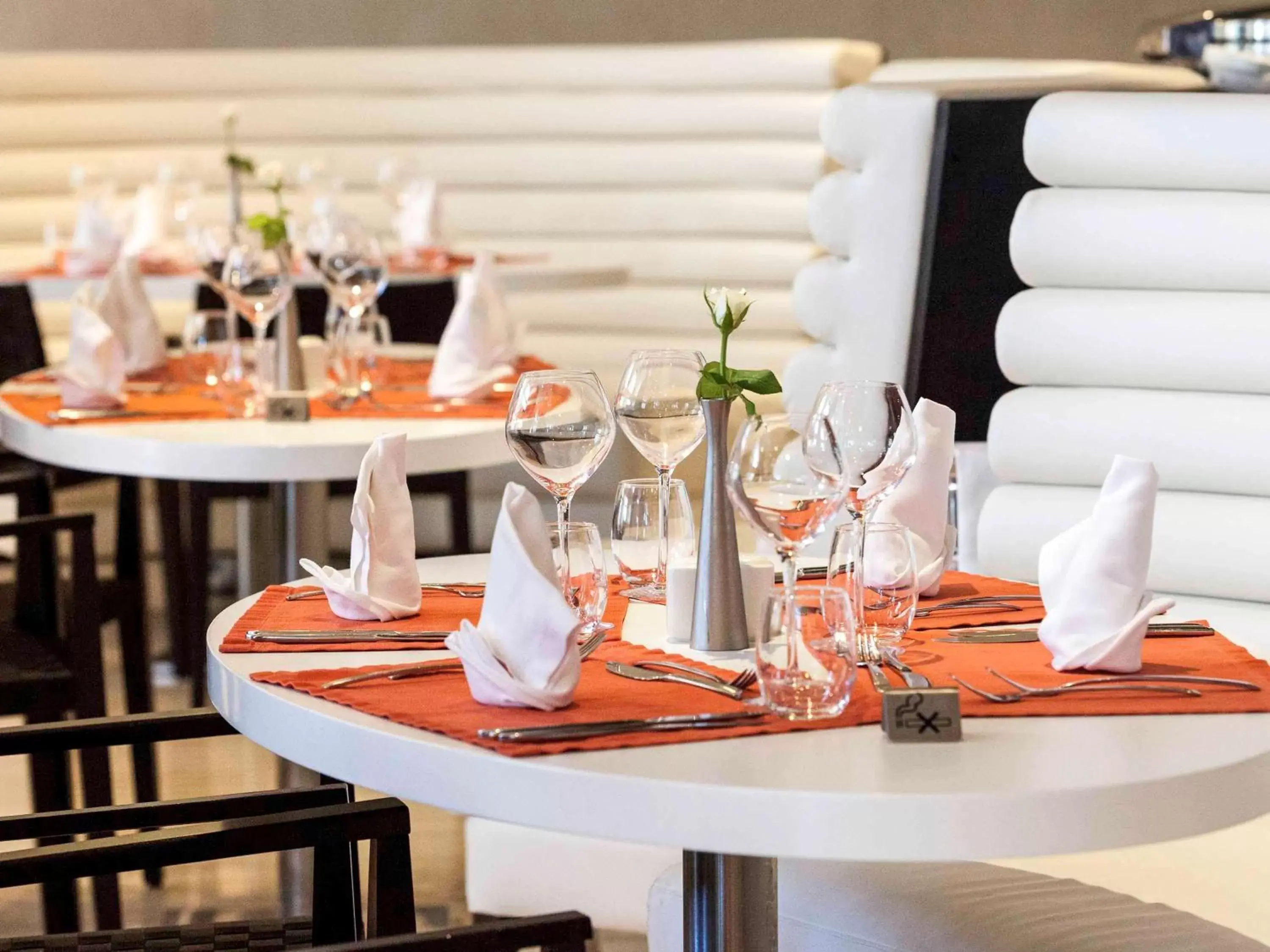 Restaurant/Places to Eat in Novotel Tunis