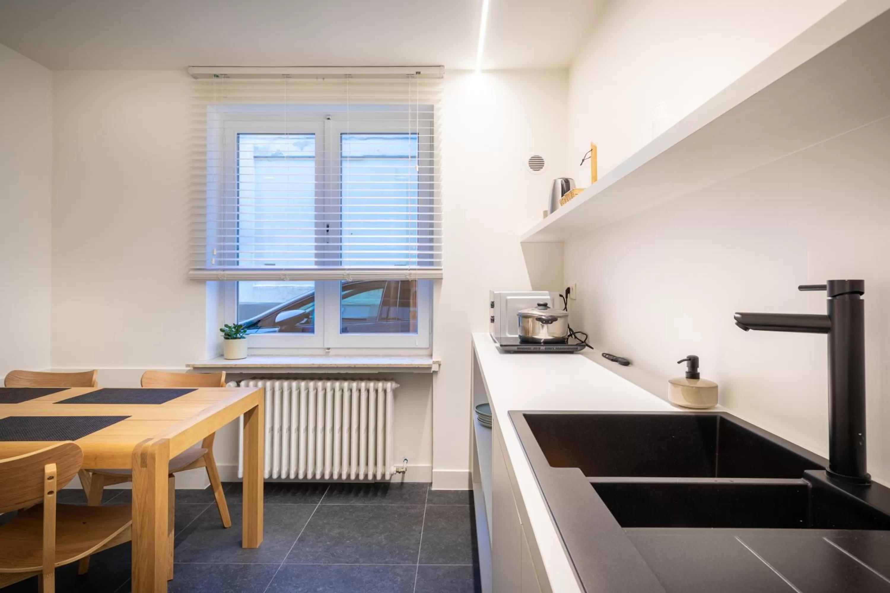 Kitchen or kitchenette in Hotel Augustyn Brugge