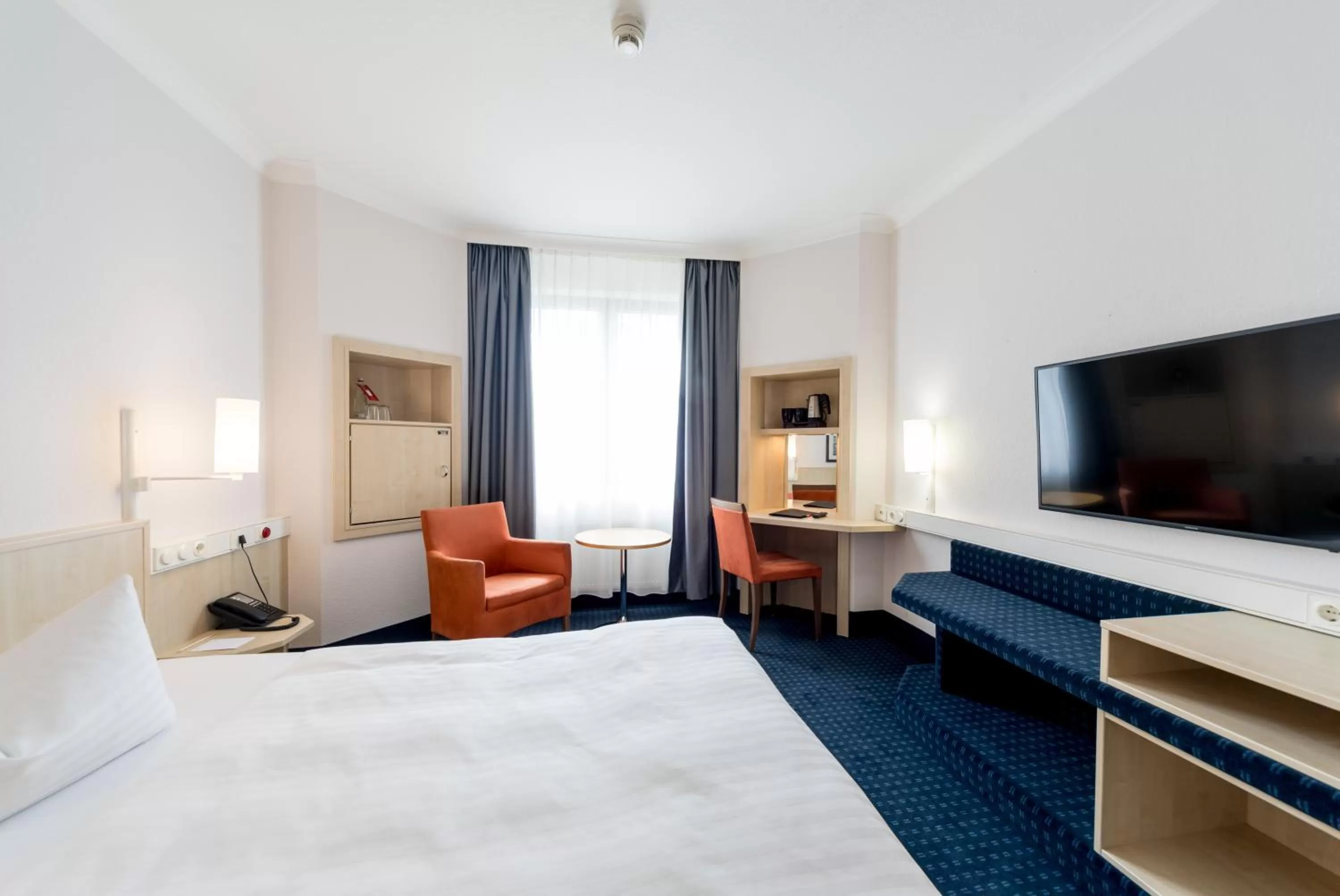 Bed in IntercityHotel Magdeburg