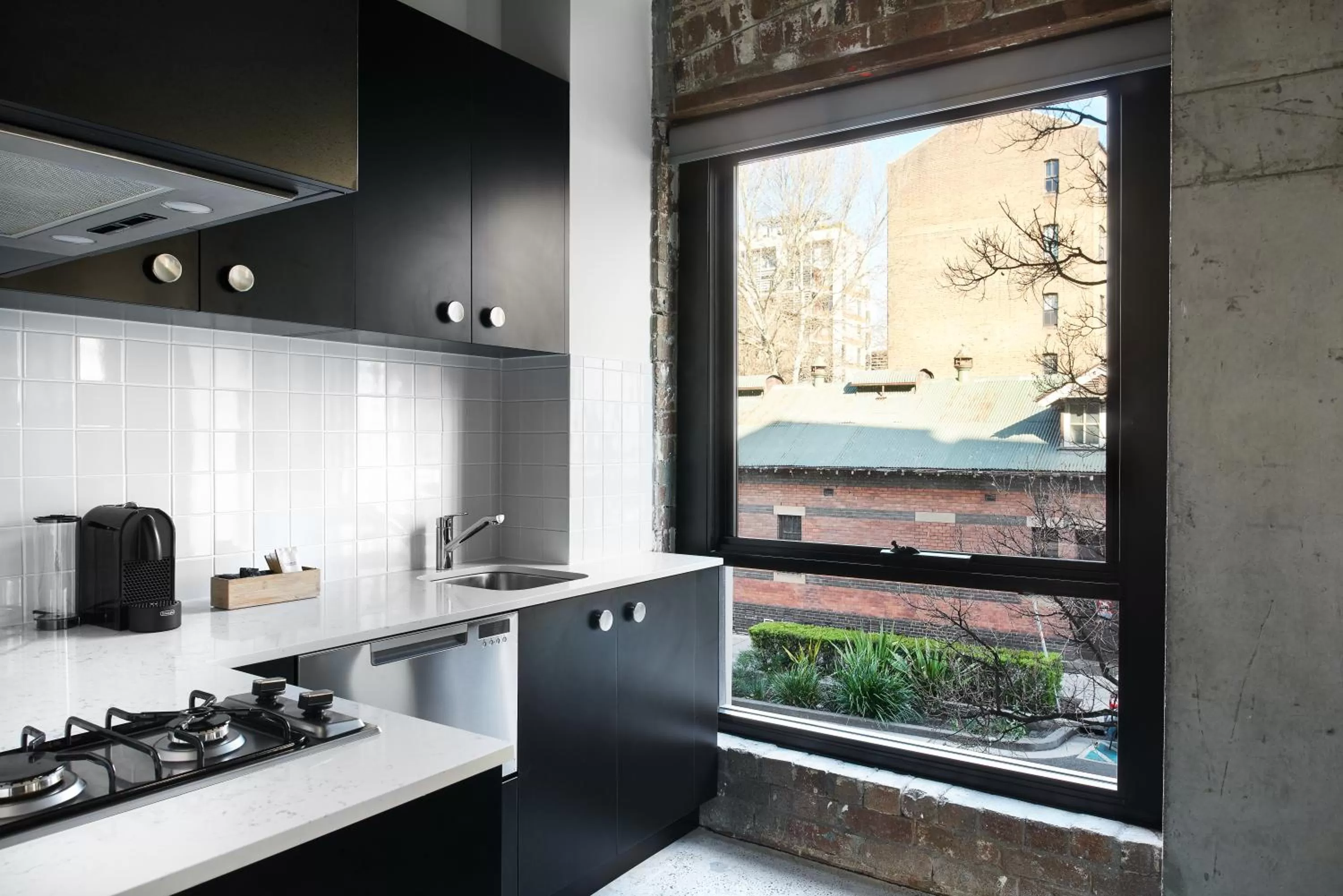 Kitchen or kitchenette in Veriu Broadway