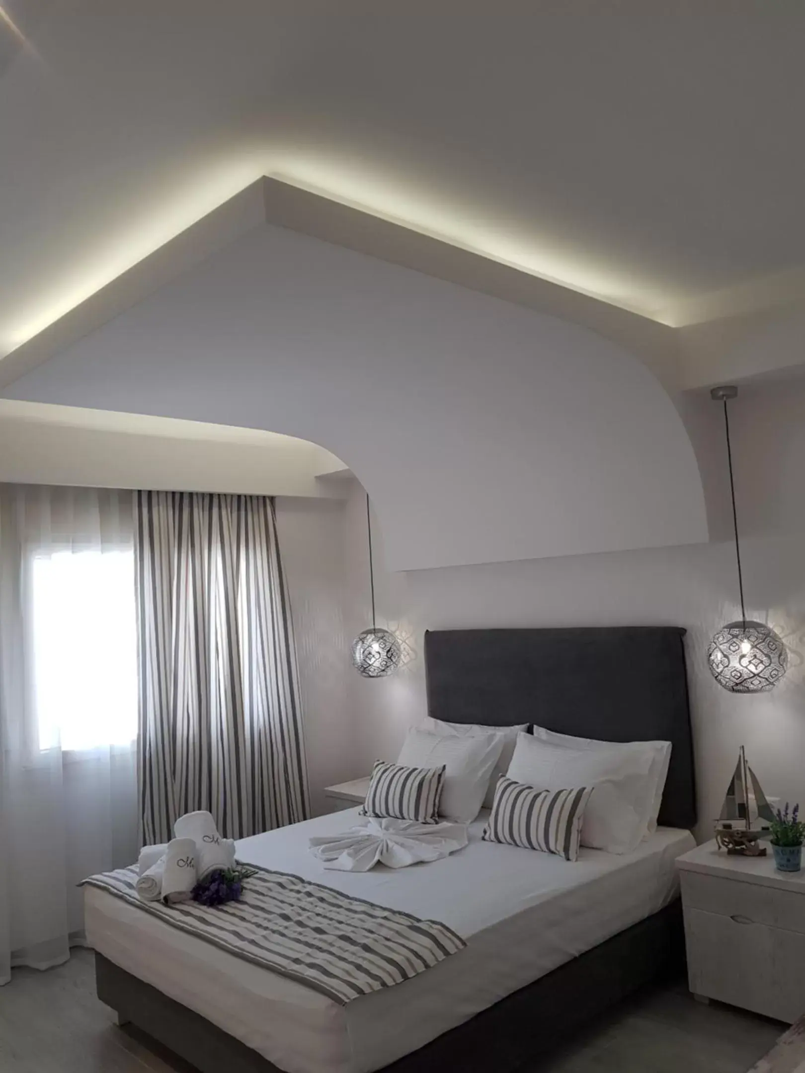 Photo of the whole room, Bed in Metsikas Residence