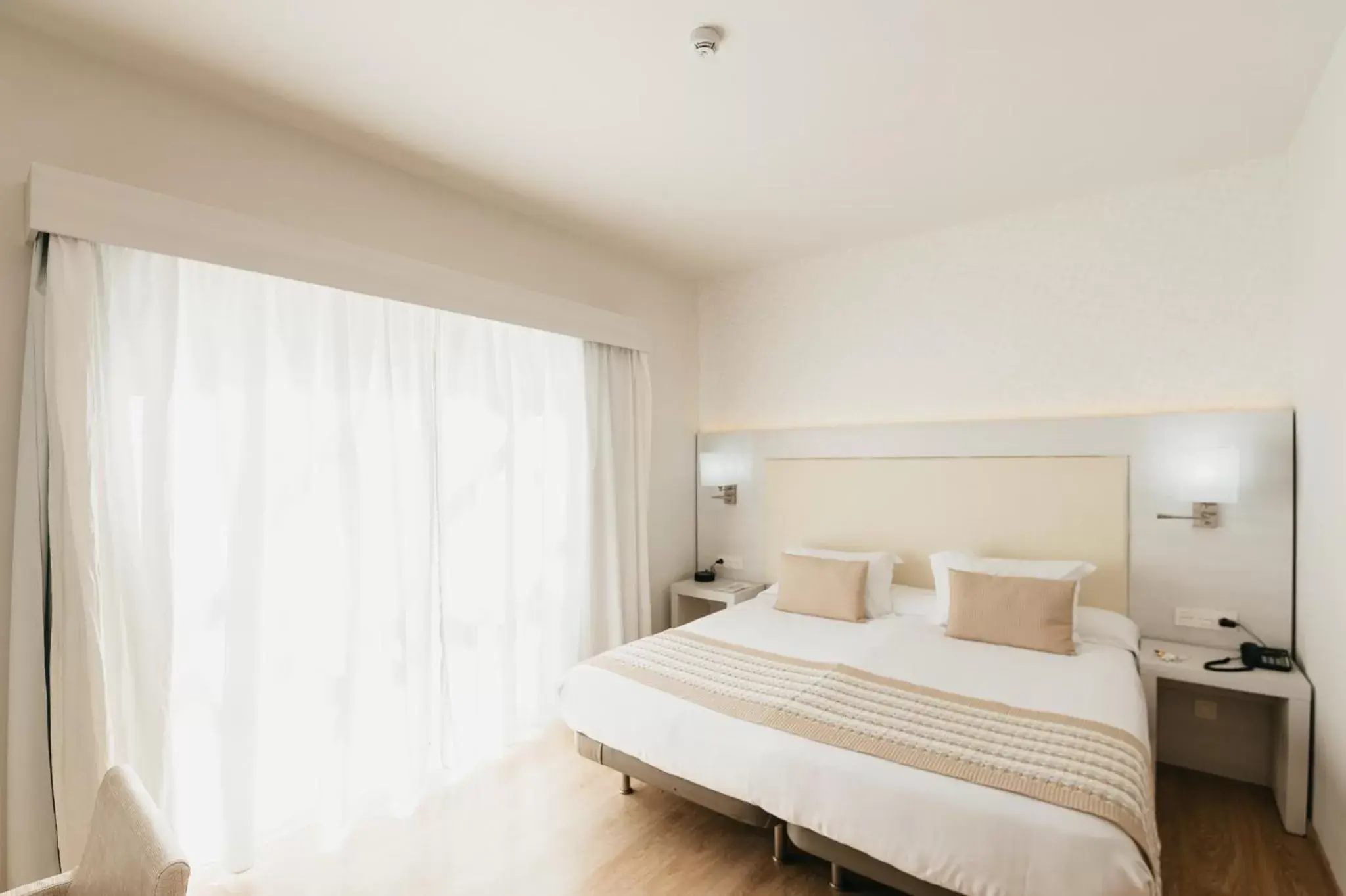 Bedroom, Bed in Aequora Lanzarote Suites