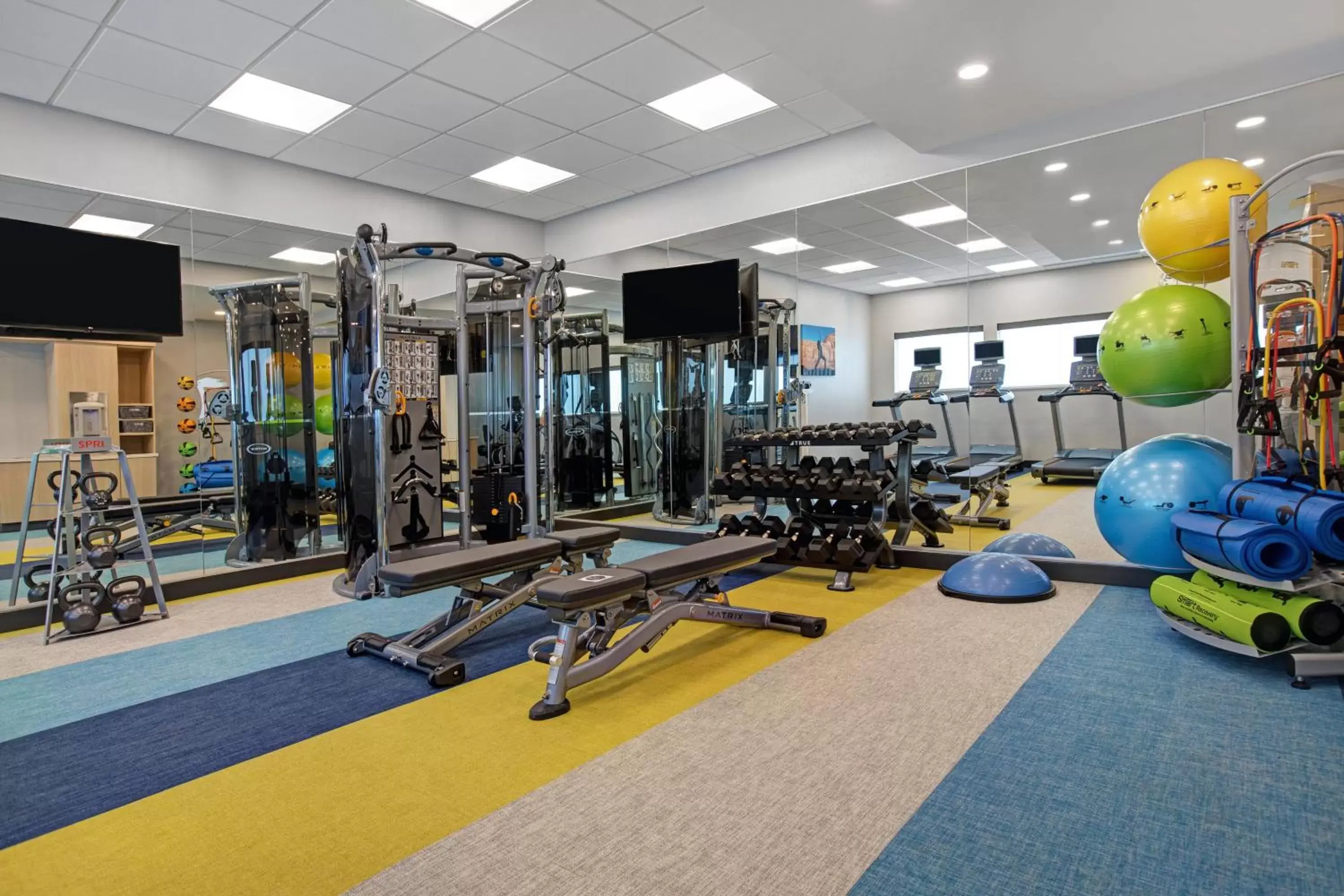 Fitness centre/facilities, Fitness Center/Facilities in TownePlace Suites by Marriott Phoenix Glendale Sports & Entertainment District