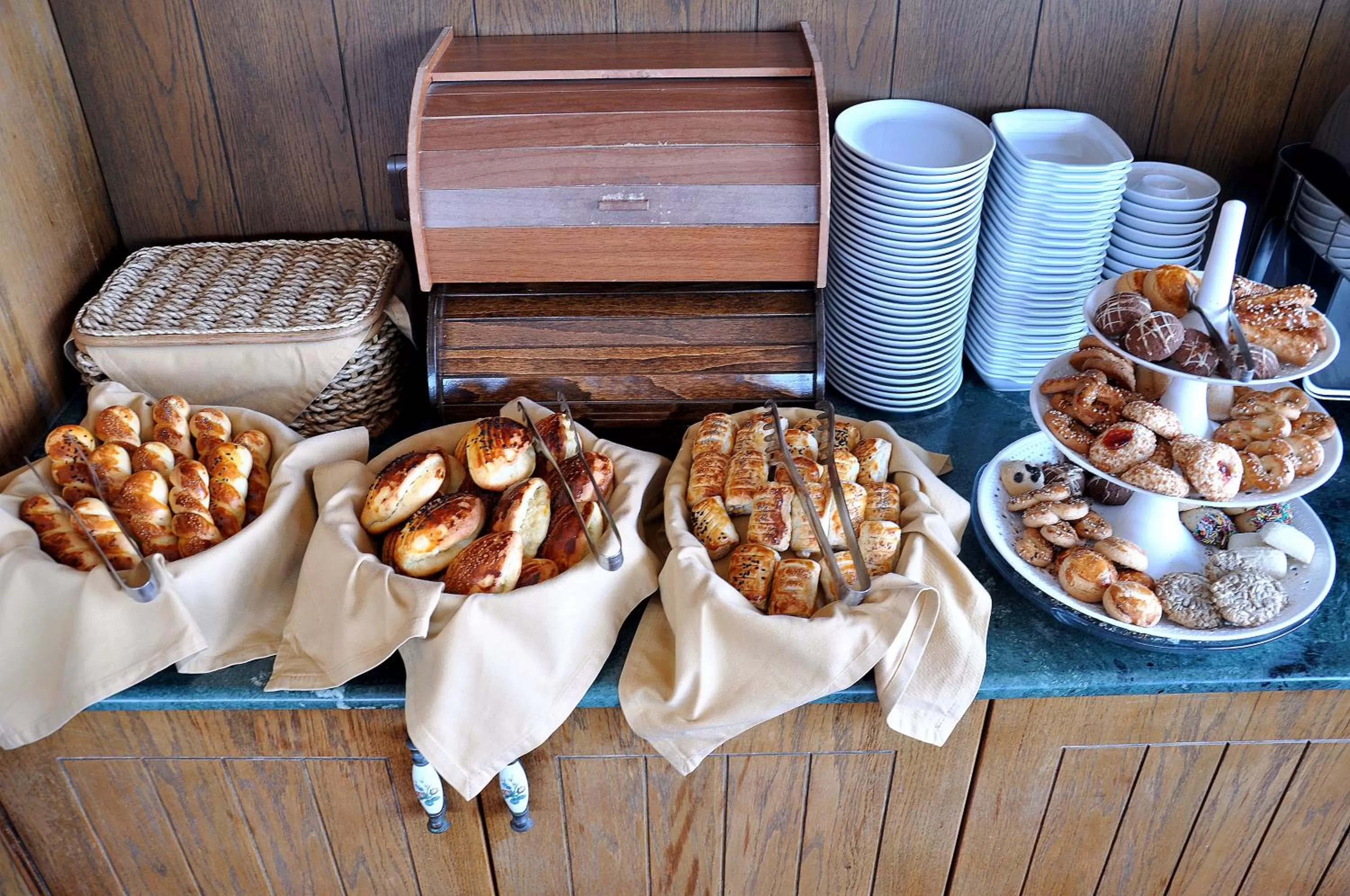 Buffet breakfast in Hotel Centrum Istanbul