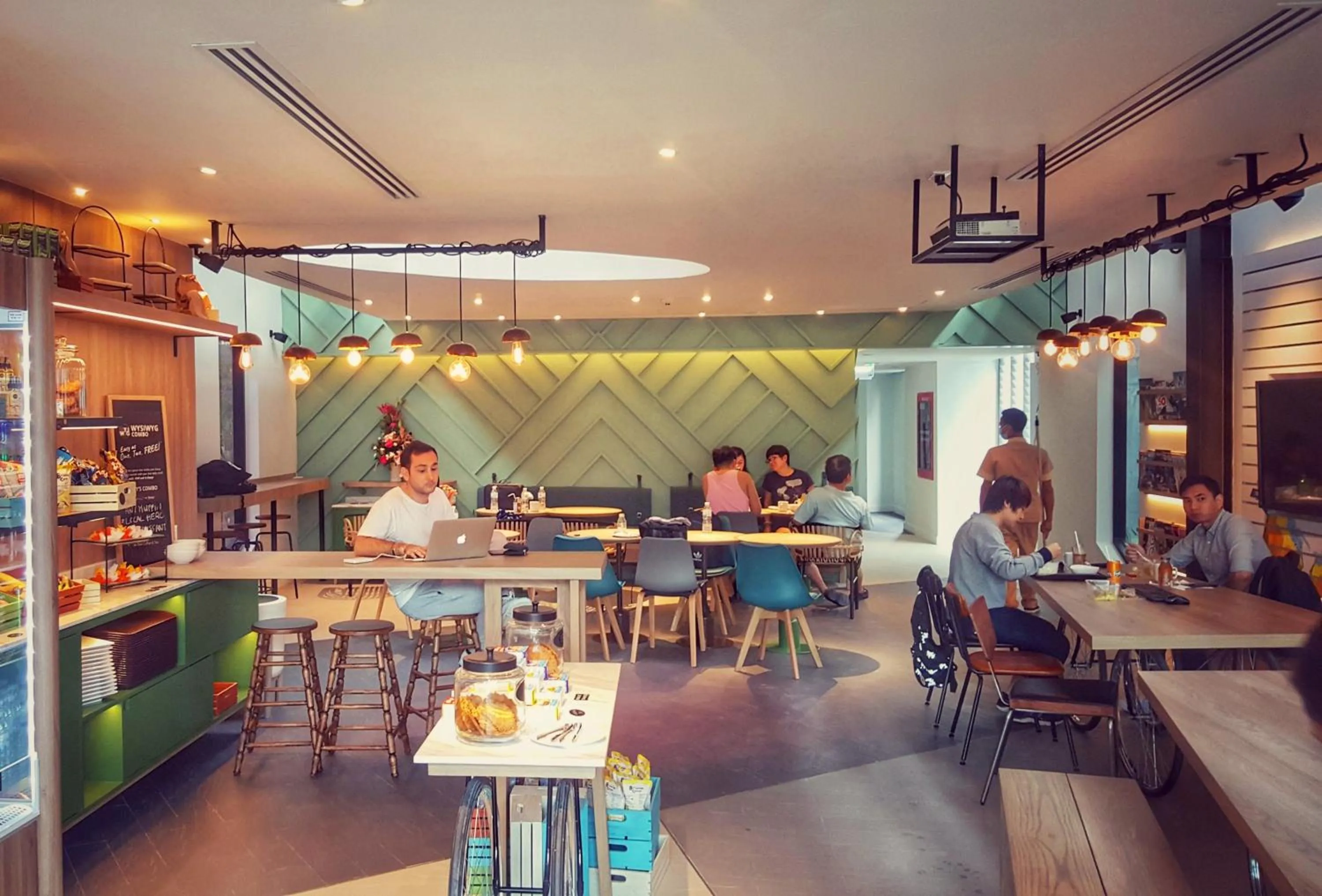 Restaurant/places to eat in COSI Samui Chaweng Beach - SHA Plus