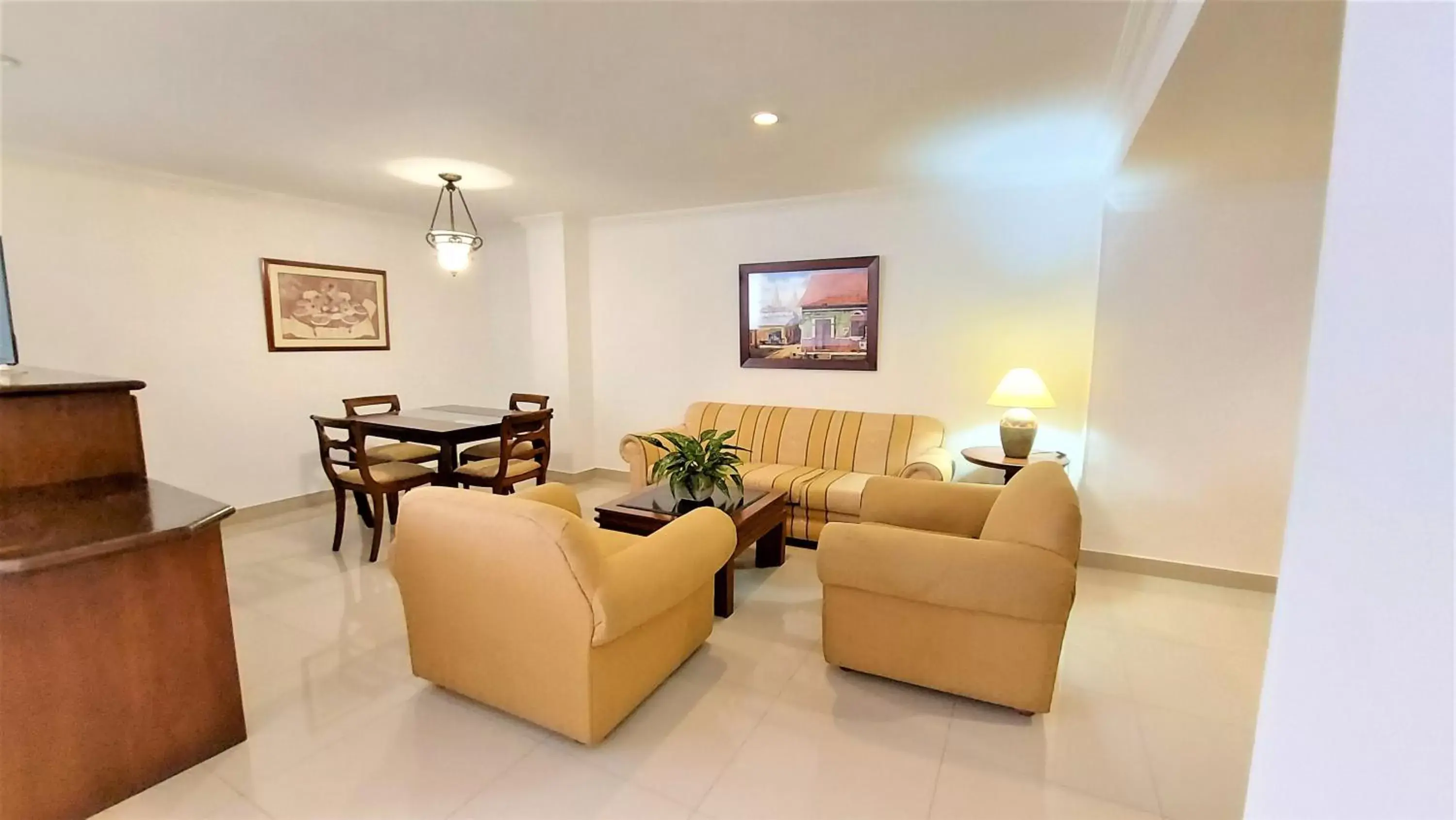 Living room, Seating Area in Hotel Faranda Express Puerta del Sol Barranquilla