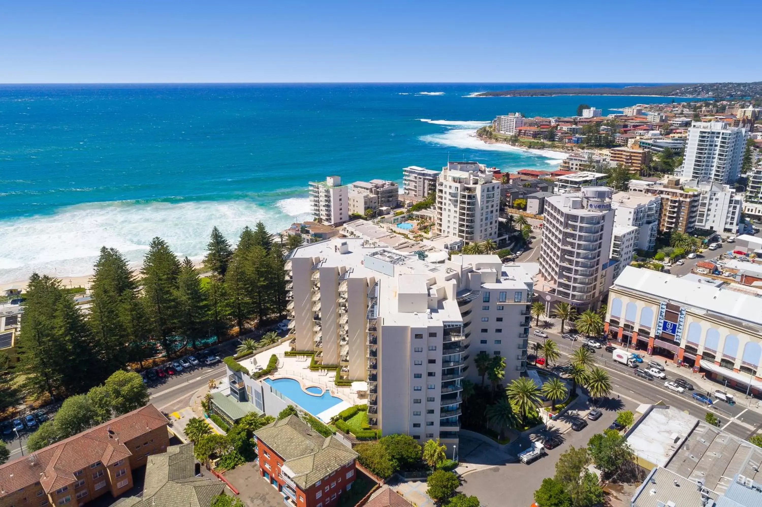 Beach, Bird's-eye View in Quest Cronulla Beach