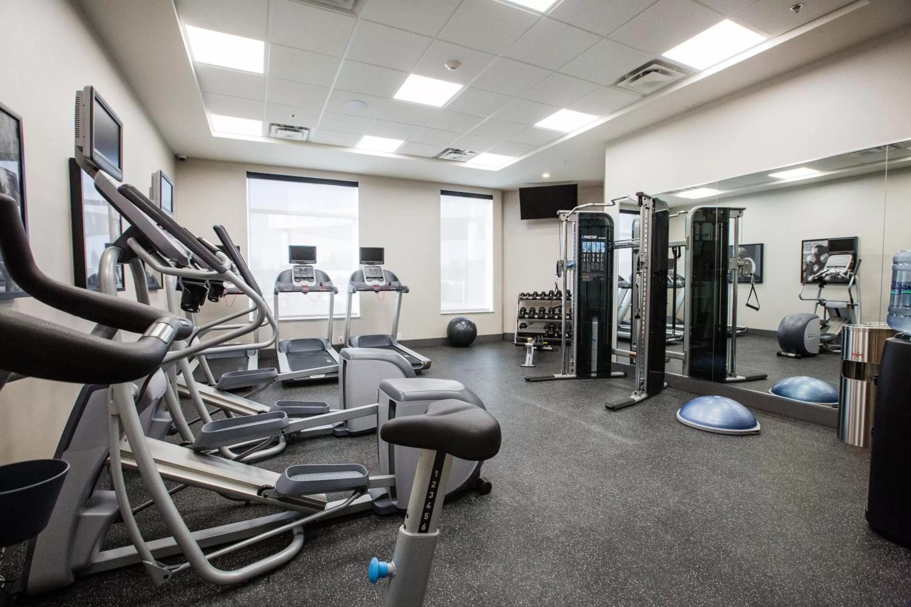 Spa and wellness centre/facilities in Holiday Inn Hotel & Suites Calgary South - Conference Ctr by IHG