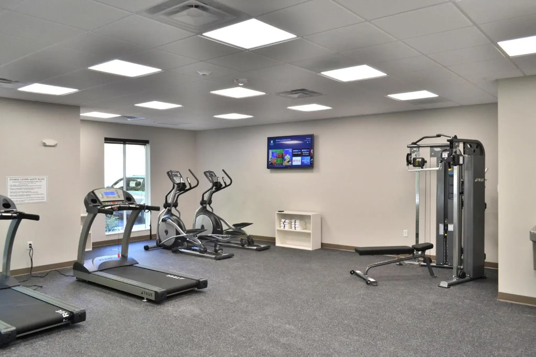Fitness centre/facilities in MainStay Suites Gatlinburg Downtown Area Fitness centre/facilities in MainStay Suites Gatlinburg Downtown Area