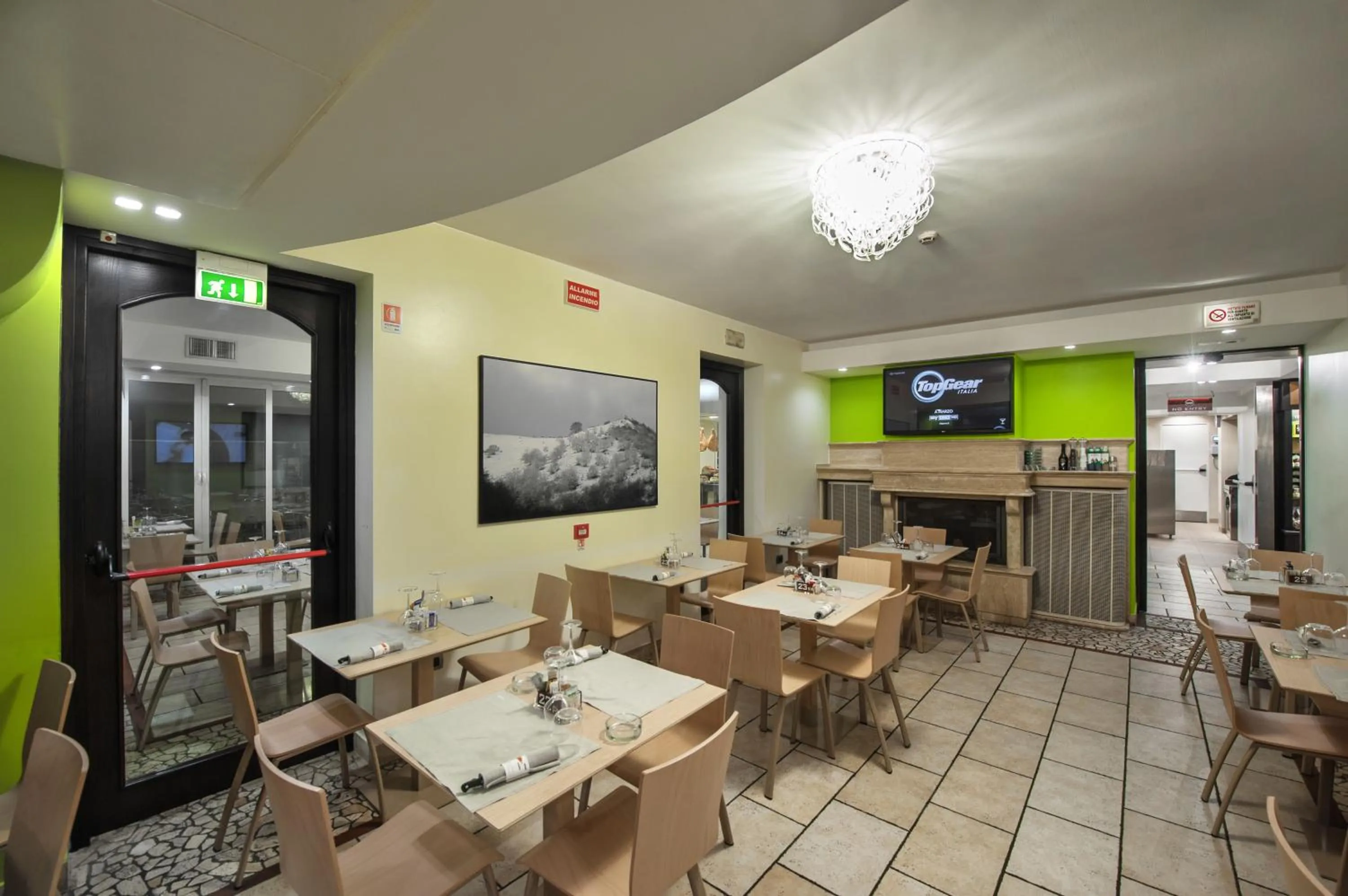 Restaurant/places to eat in Hotel Testani Frosinone
