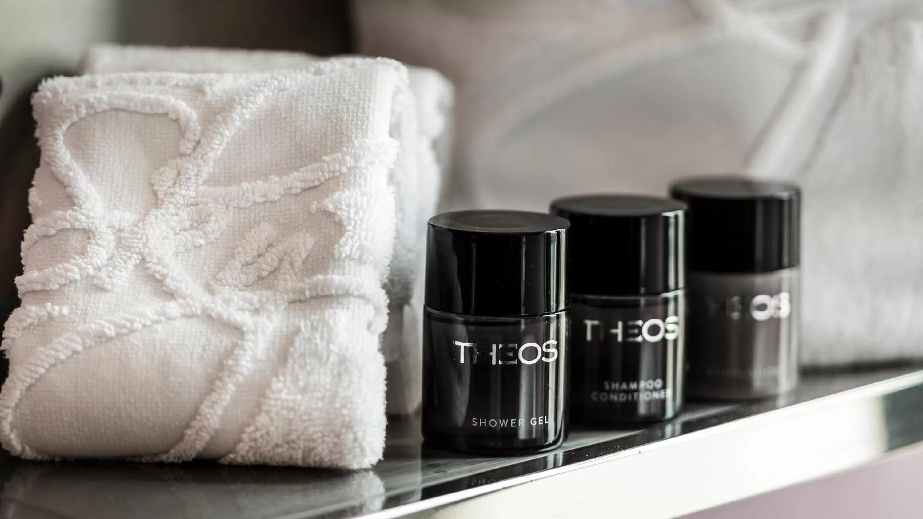 Continent Skyline Twin in The Continent Hotel Sukhumvit - Asok BTS Bangkok