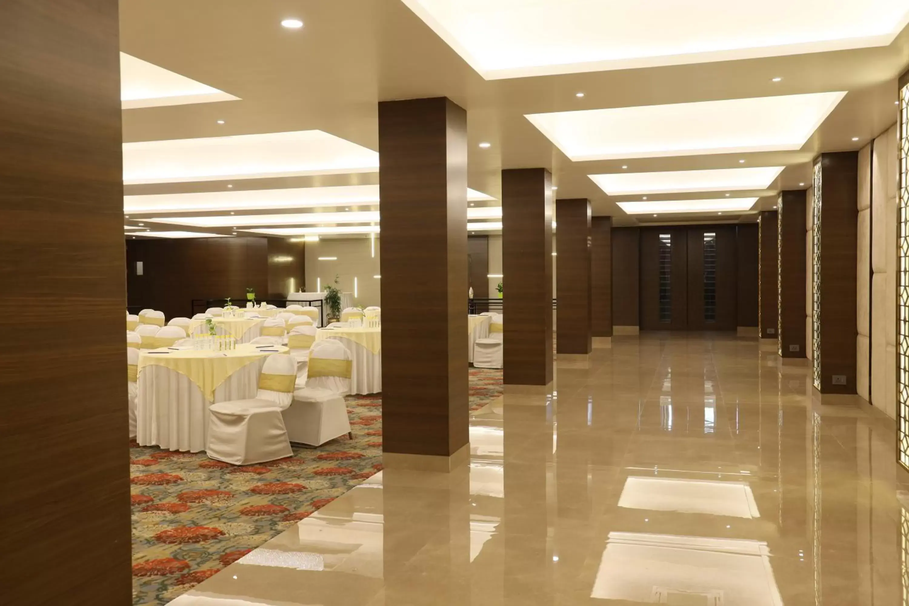 Banquet Facilities in Sarovar Portico Rivera Ahmedabad