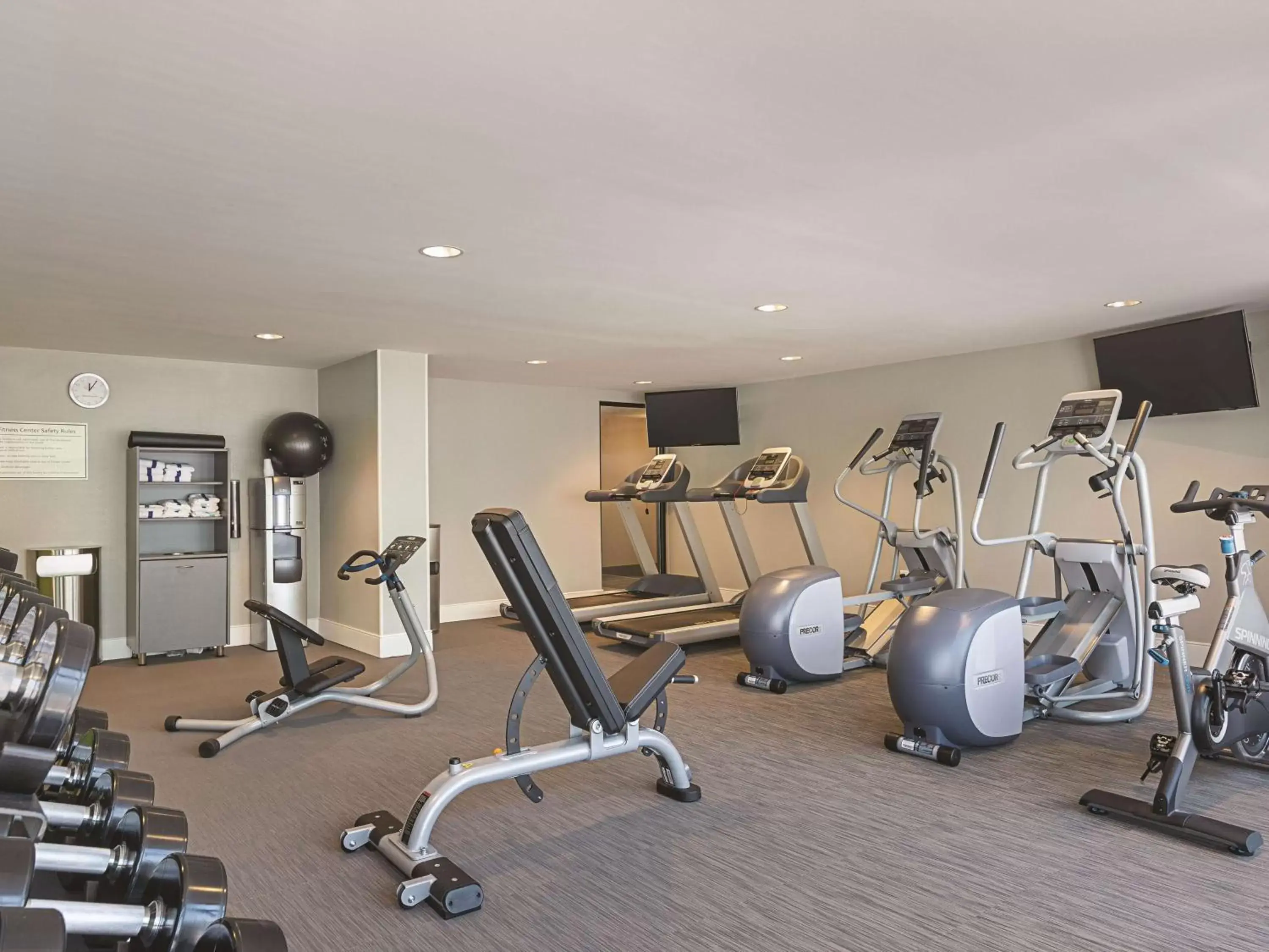 Fitness centre/facilities, Fitness Center/Facilities in La Quinta by Wyndham Salem NH