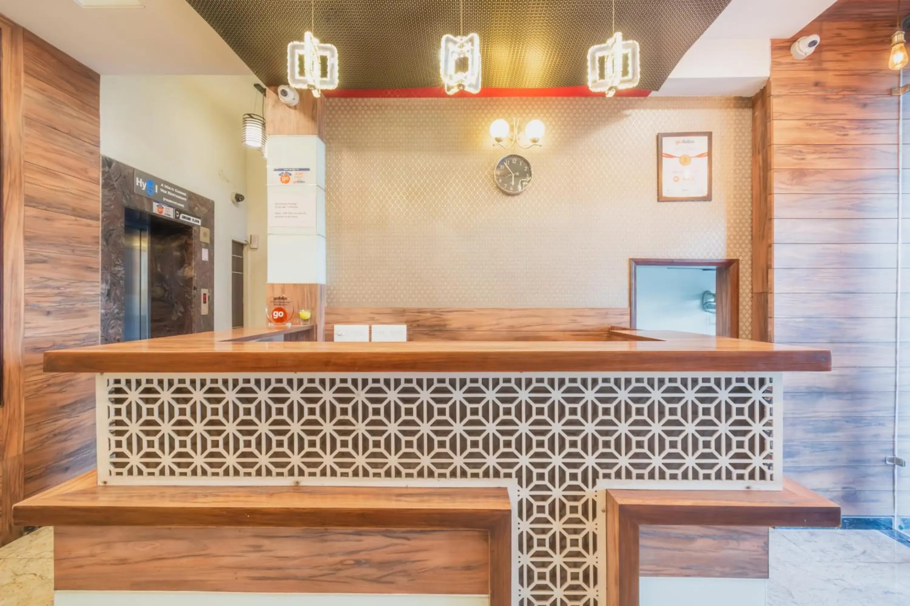 Lobby or reception in Hotel Sunday Inn Lobby or reception in Hotel Sunday Inn