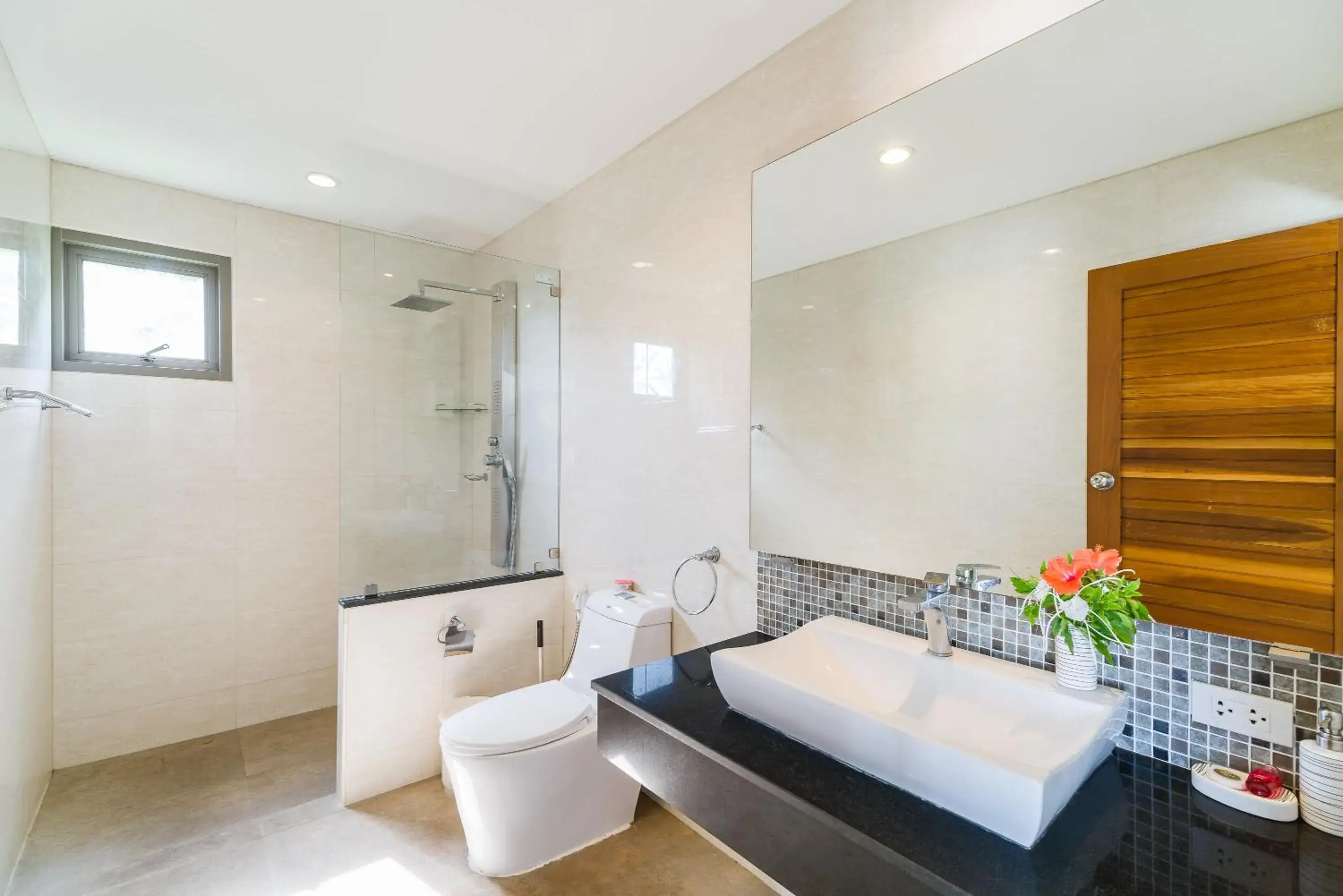 Shower, Bathroom in Tropical Sea View Residence