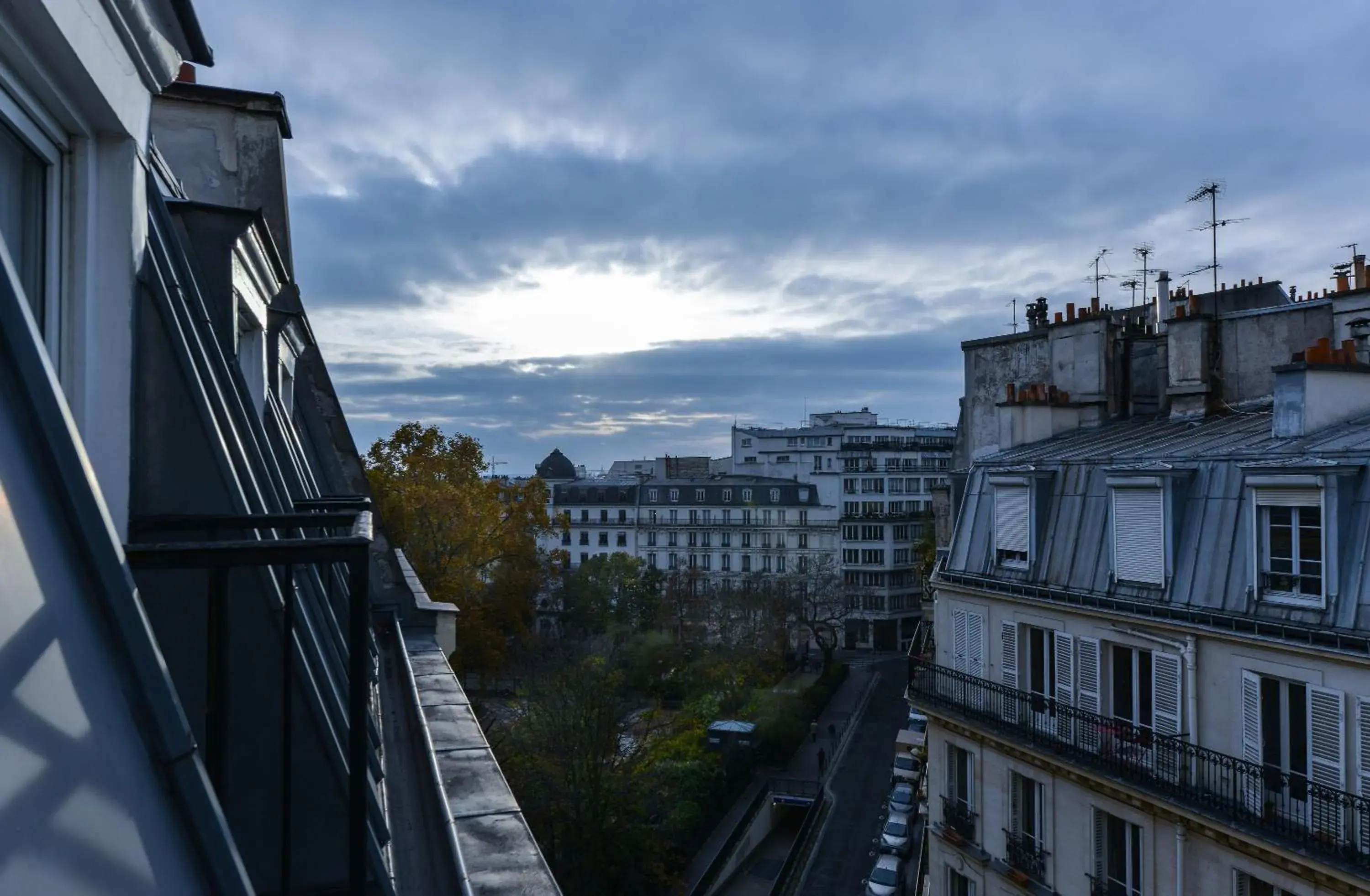 City view in Hotel du Pré