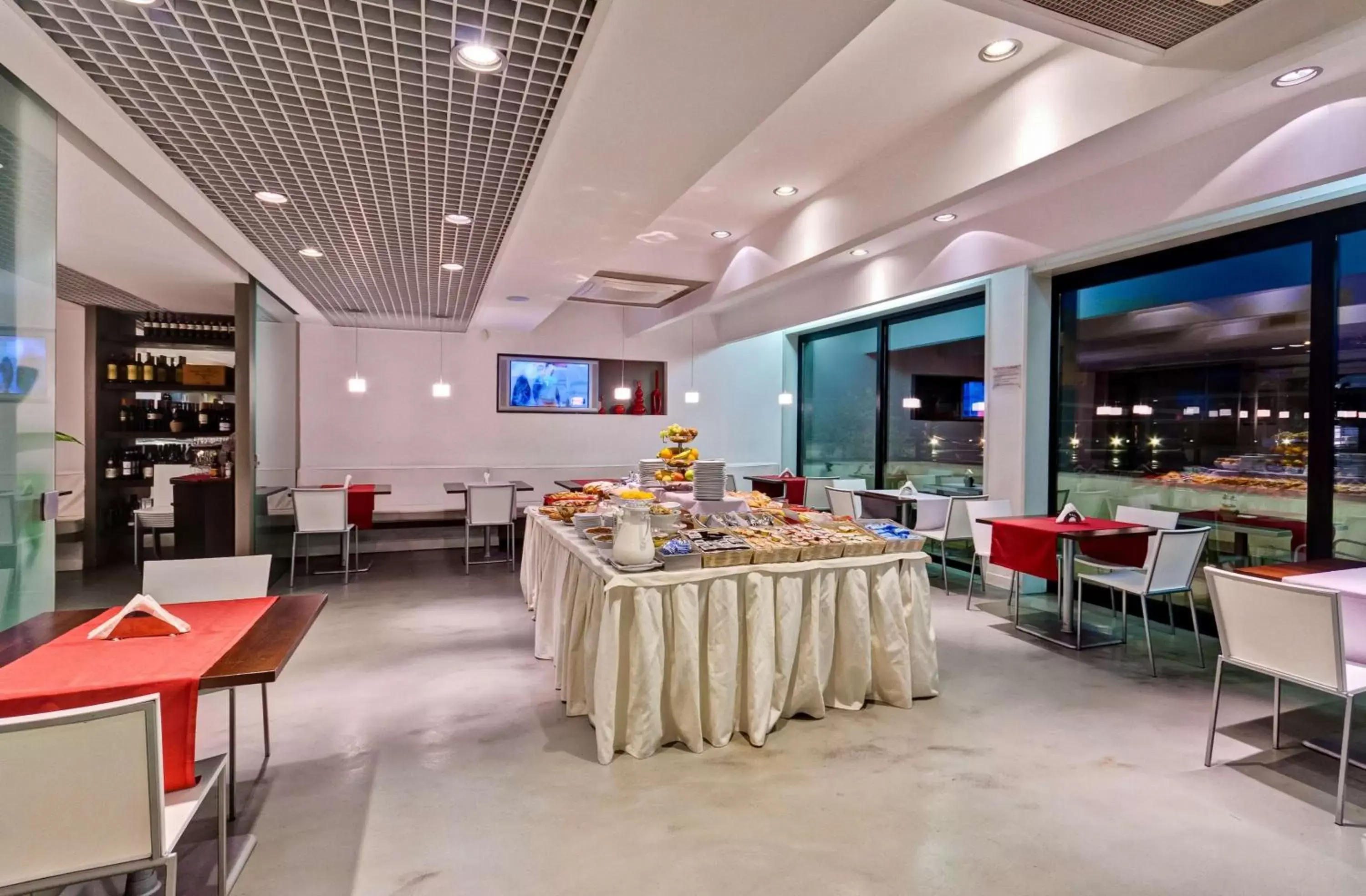 Restaurant/Places to Eat in Best Western Hotel Rome Airport