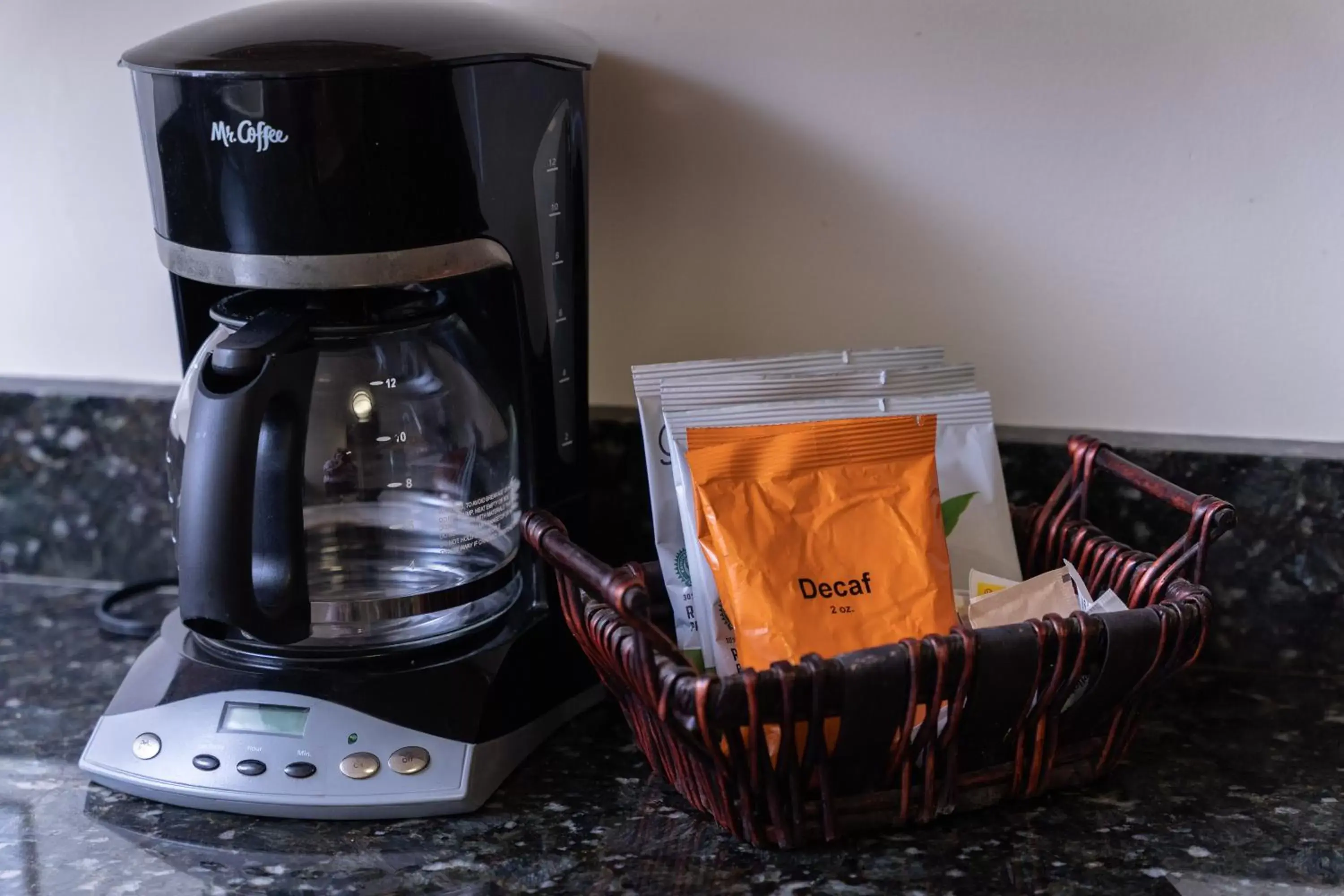 Coffee/tea facilities in Holiday Inn Resort Grand Cayman, an IHG Hotel