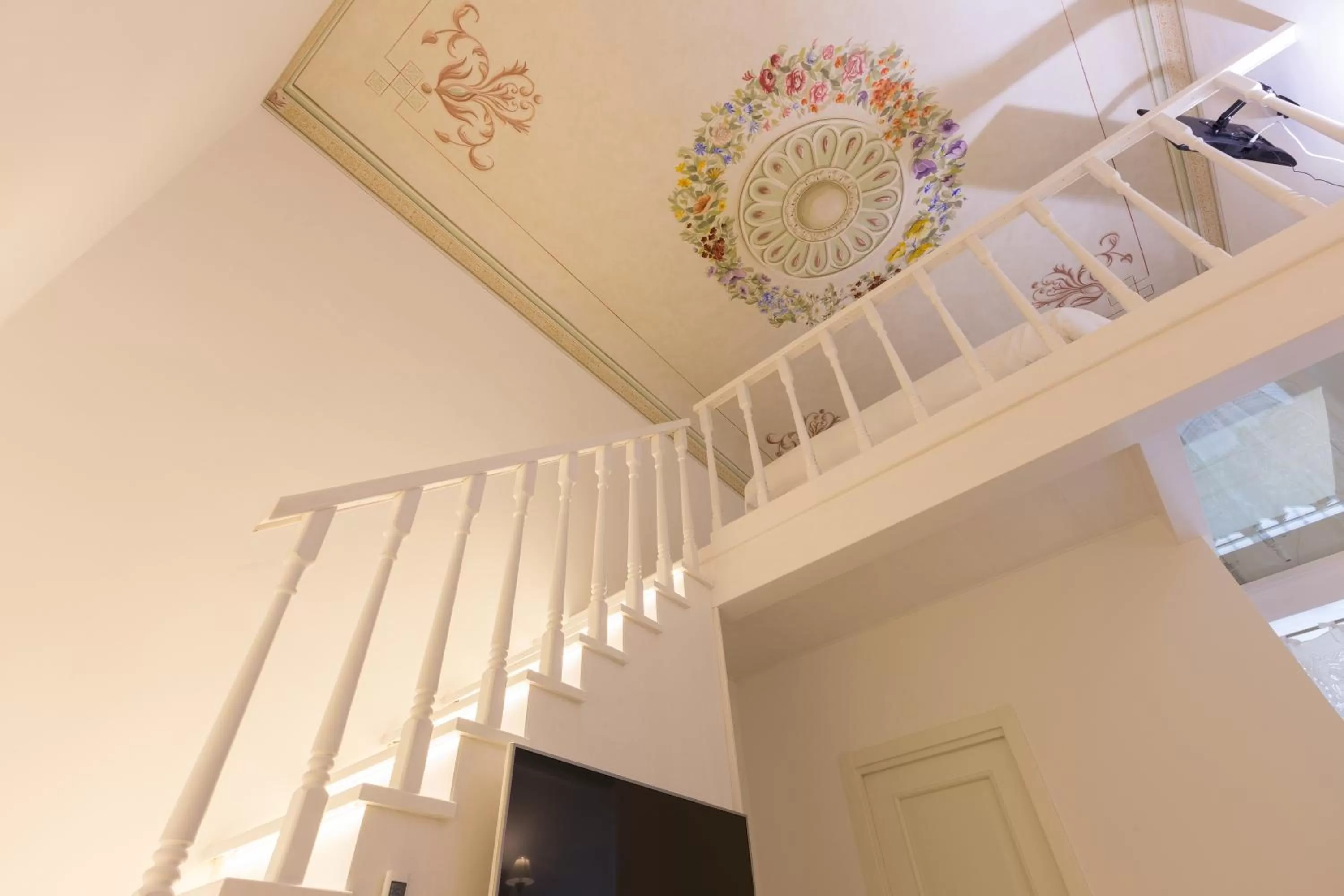 Decorative detail in Suite Le Perle