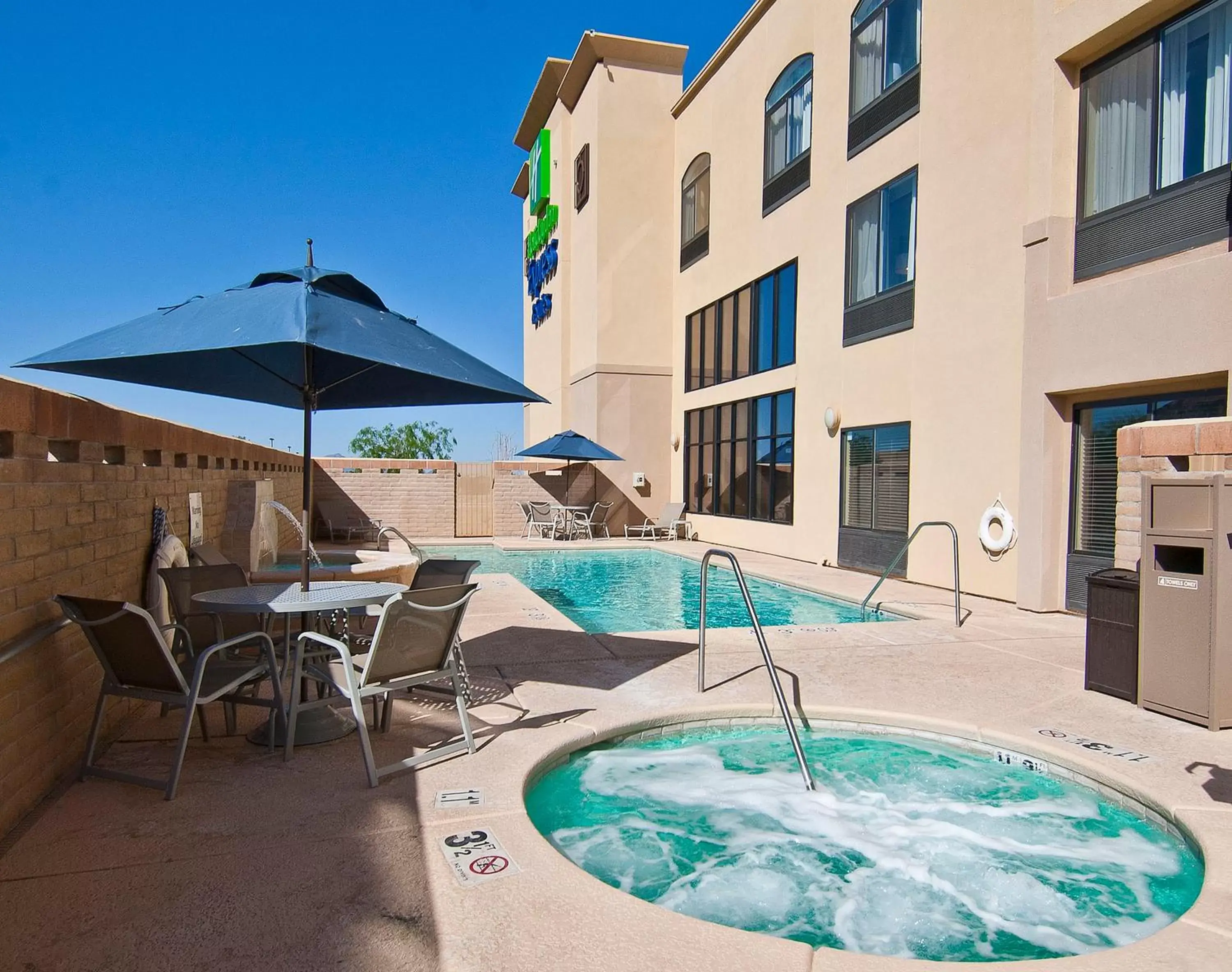 Swimming Pool in Holiday Inn Express & Suites Oro Valley-Tucson North, an IHG Hotel