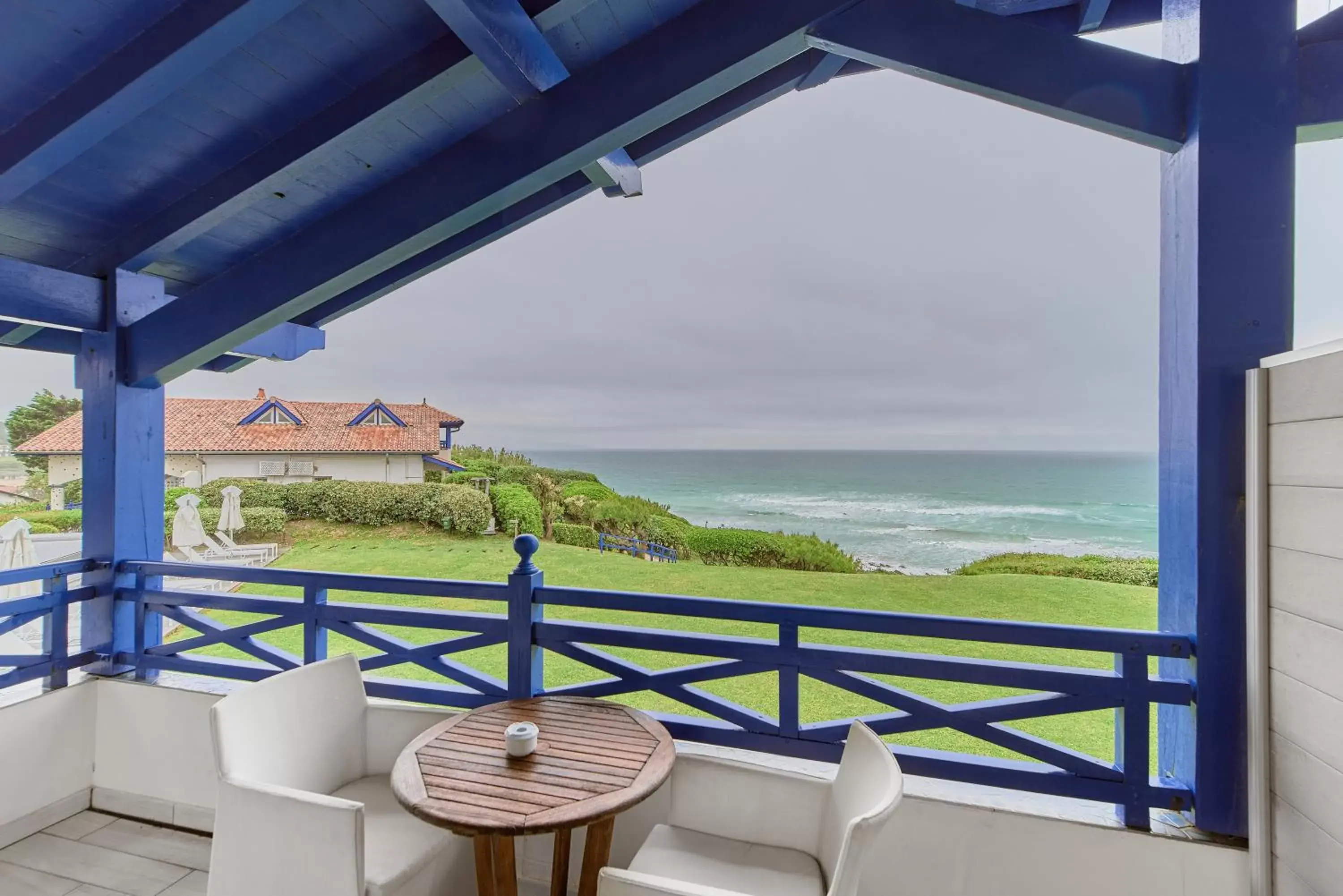 Balcony/Terrace in Villa L'Arche