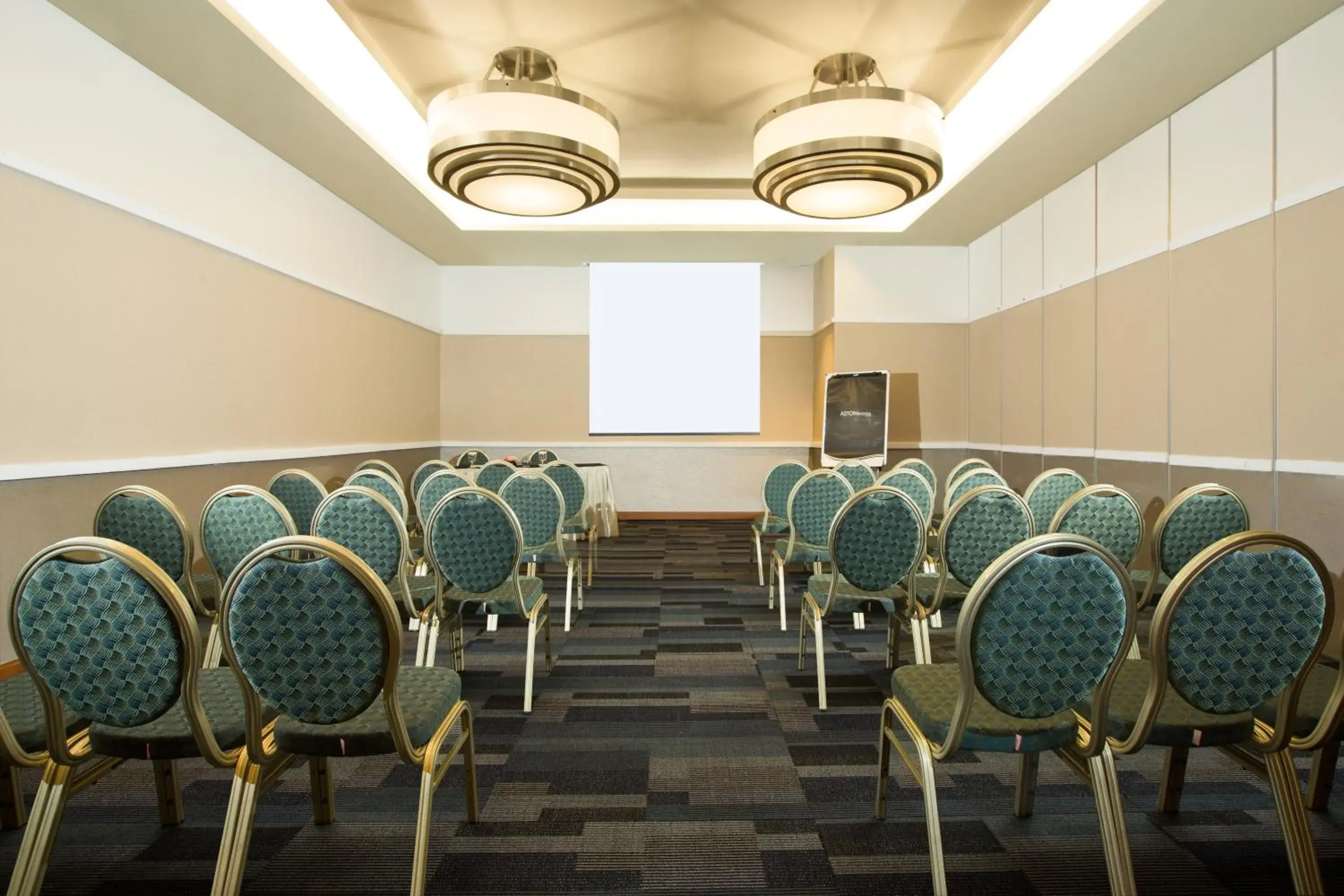 Meeting/conference room in Horison Suite Residences Rasuna Jakarta