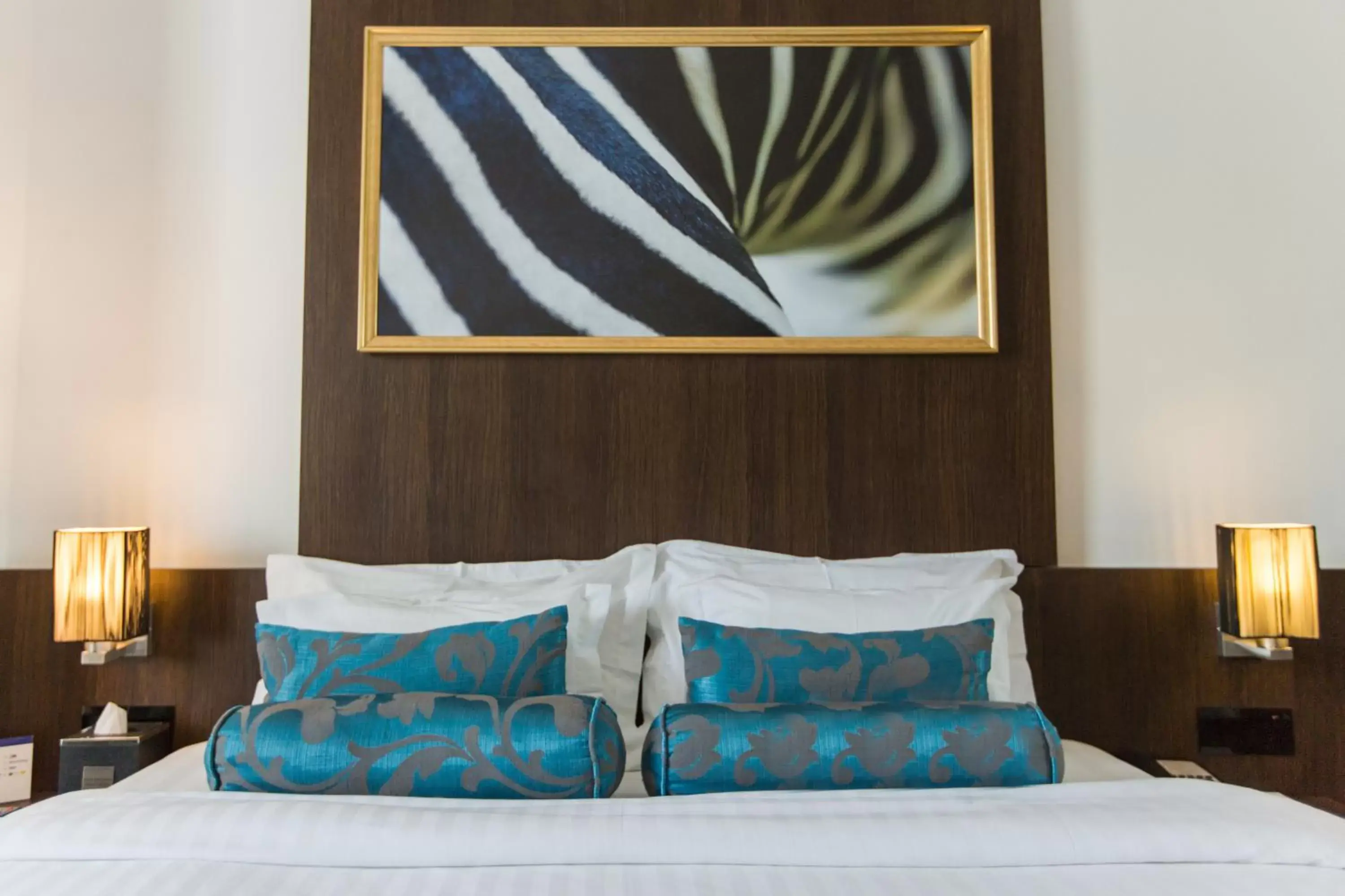 Bedroom, Bed in Best Western Elyon Colombo