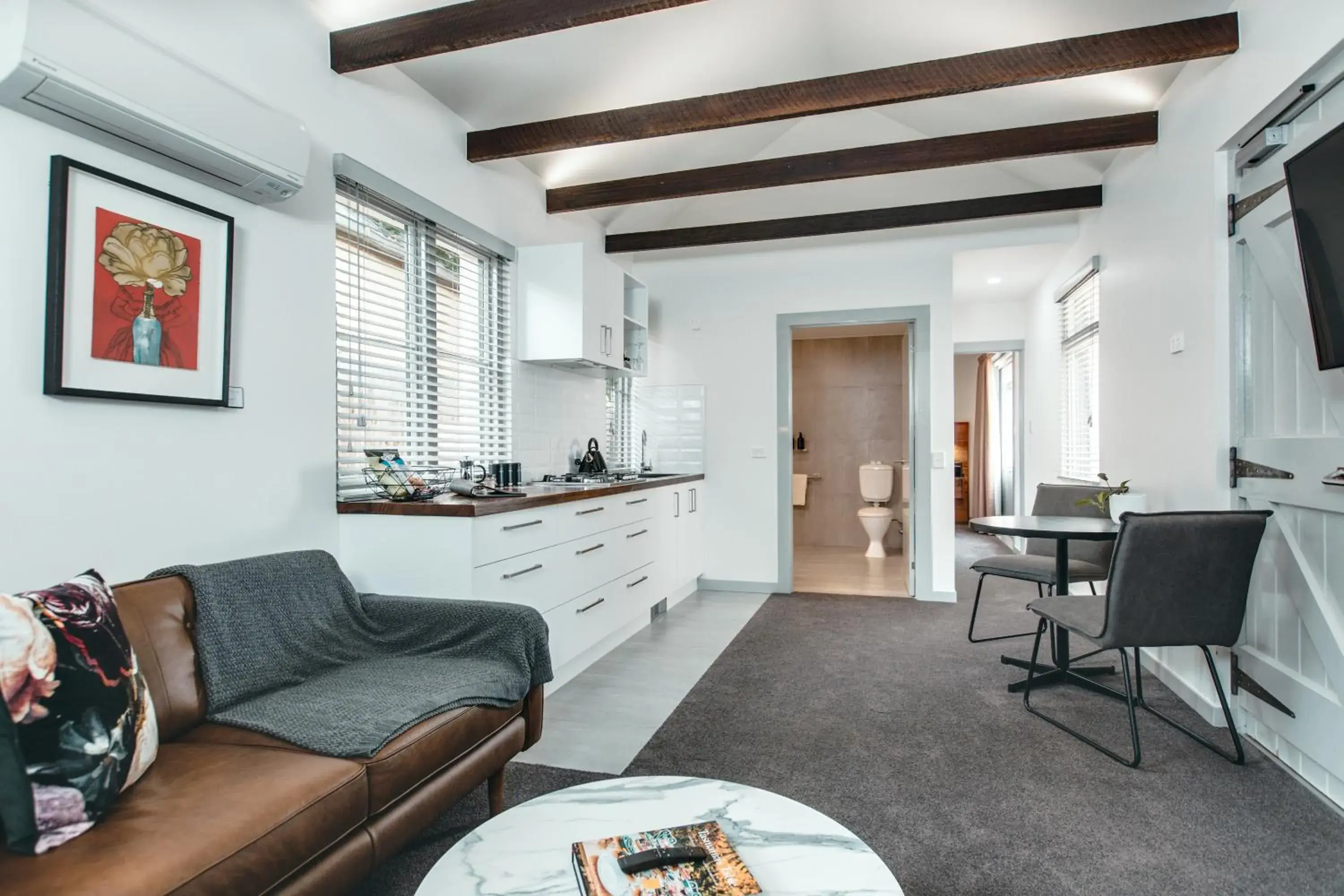 Living room in Maylands Lodge Living room in Maylands Lodge