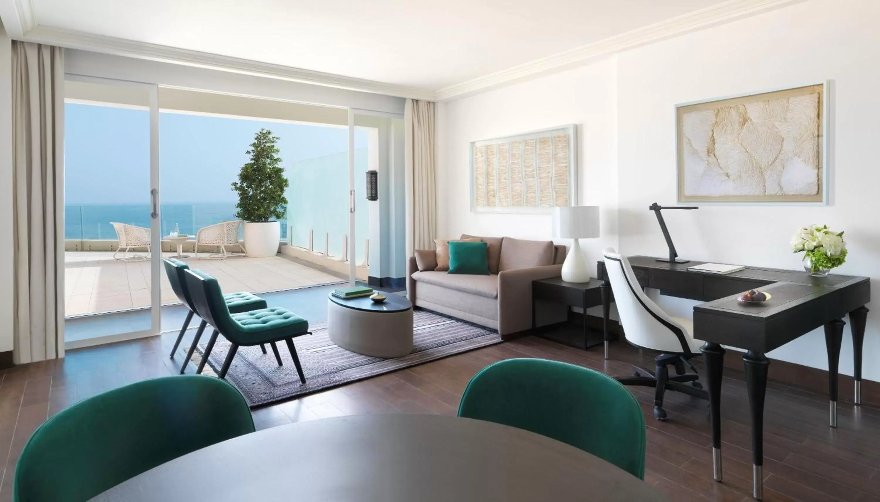 Living room, Seating Area in Fairmont Fujairah Beach Resort