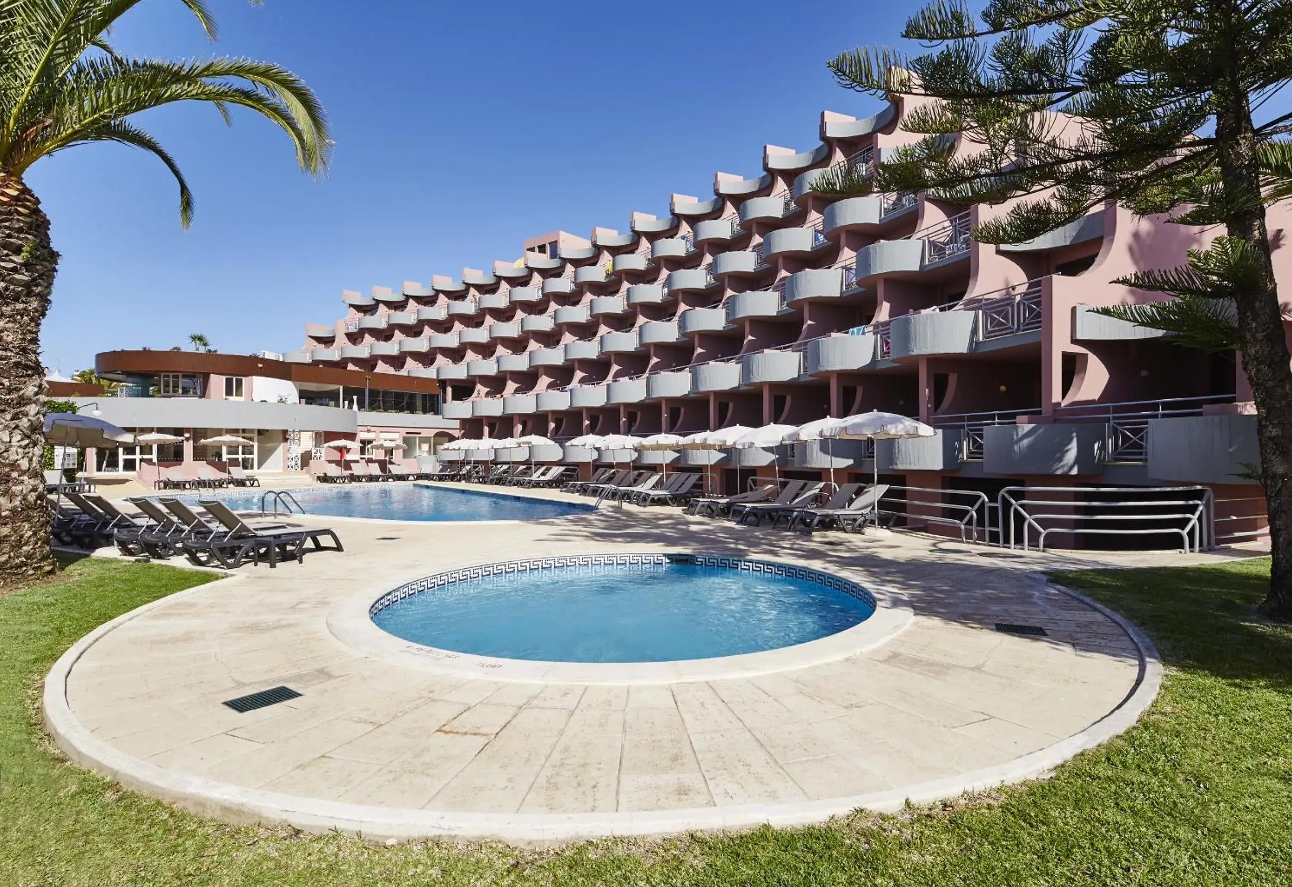 Day, Swimming Pool in Luna Clube Oceano