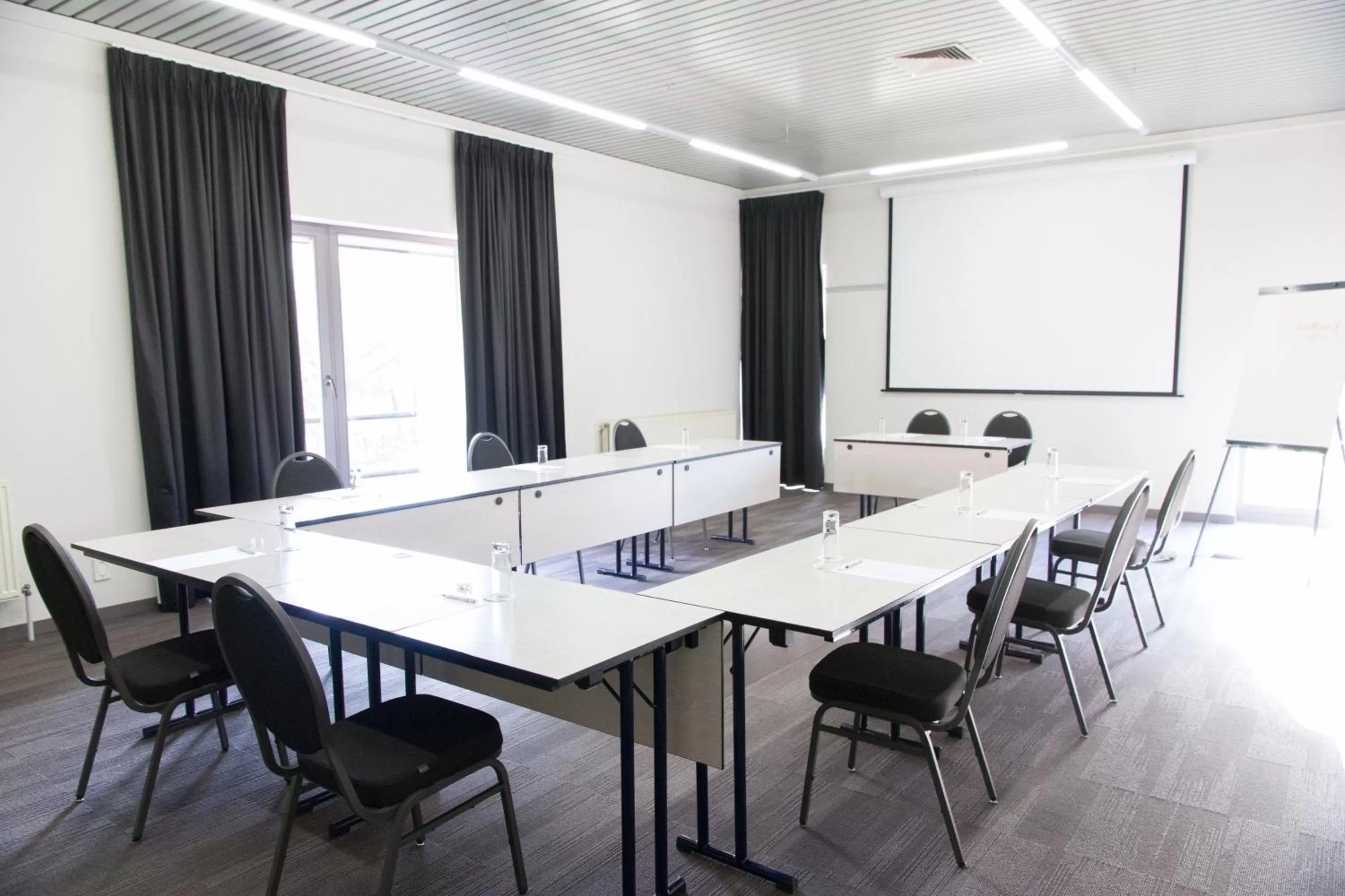 Business facilities in Best Western Plus Aldhem Hotel