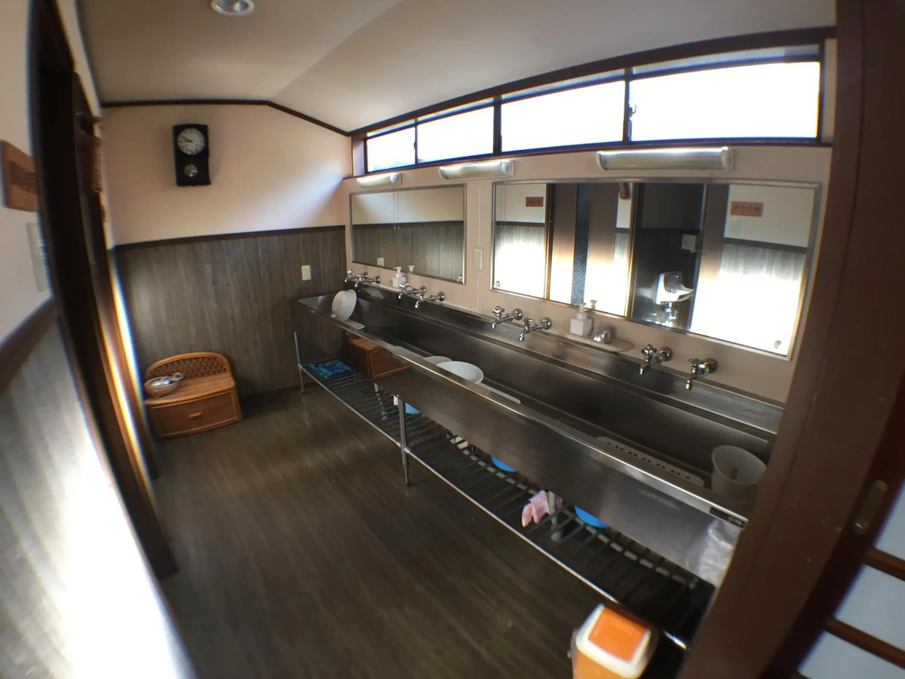 Spa and wellness centre/facilities, Kitchen/Kitchenette in Kadokyu Ryokan