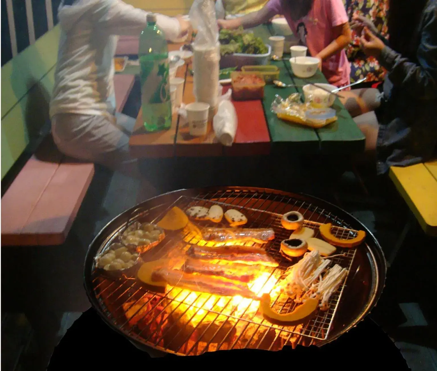 BBQ facilities in Jungmun Log Pension & Resort