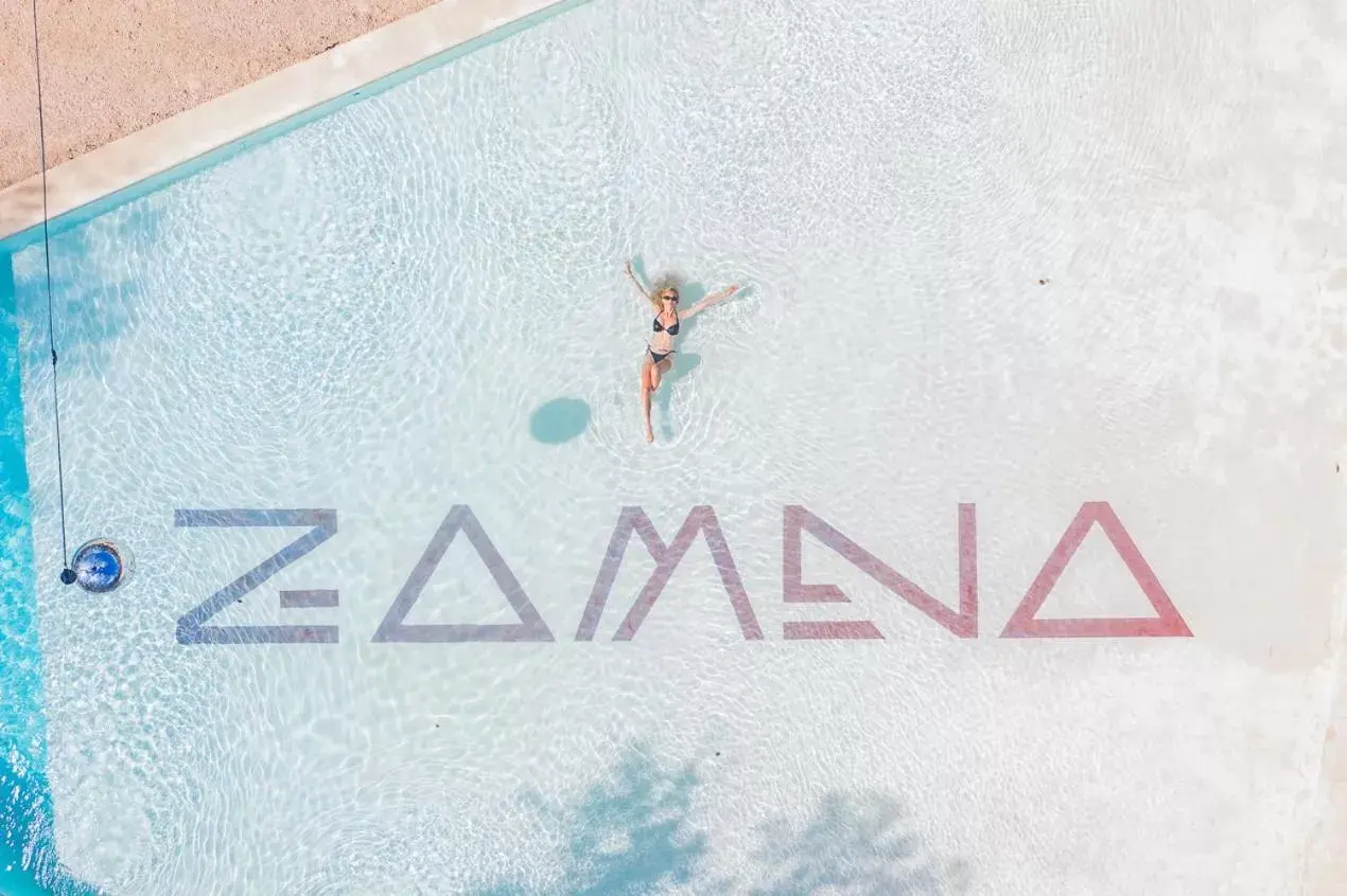 Swimming pool in Zamna eco-lodge Tulum