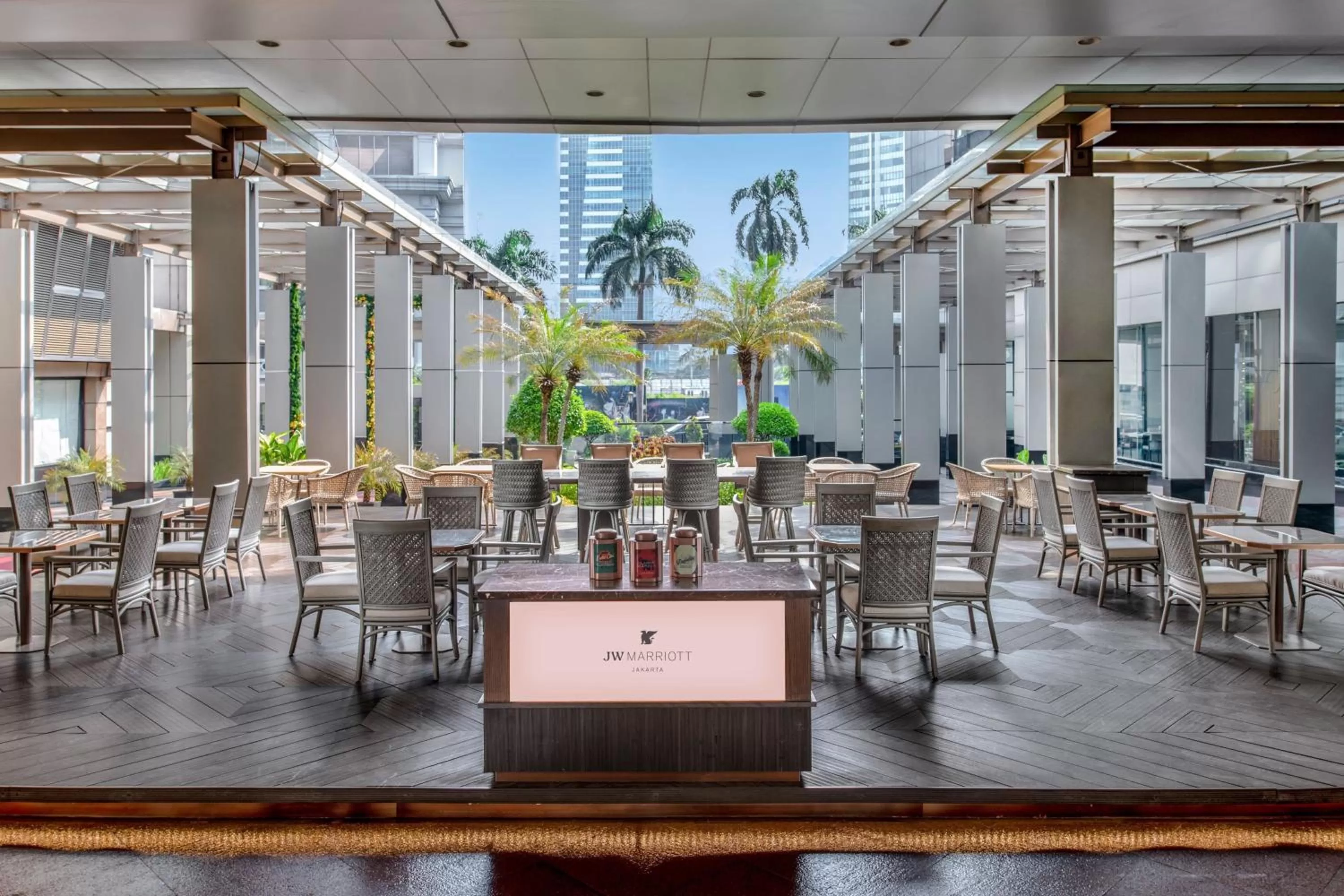 Restaurant/places to eat in JW Marriott Hotel Jakarta