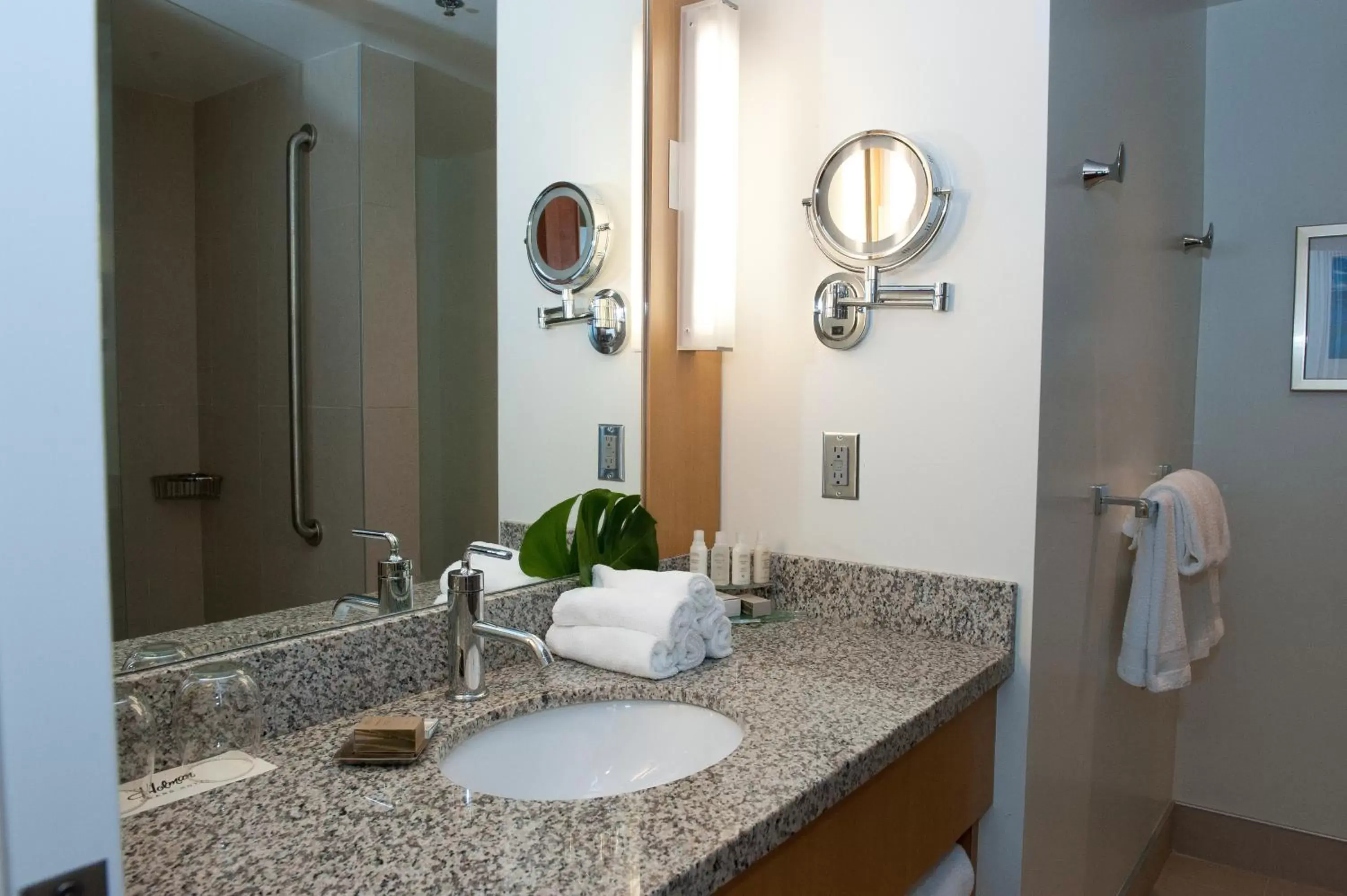 Bathroom in The Holman Grand Hotel