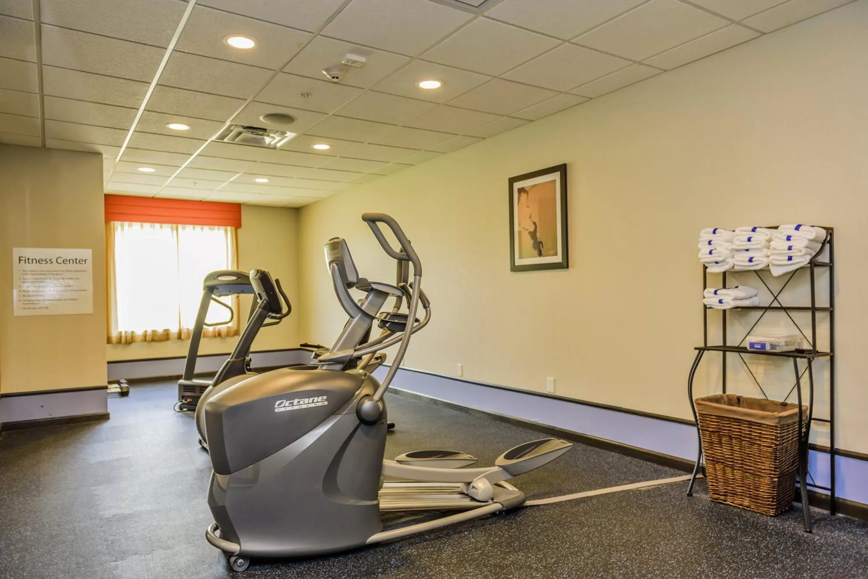 Fitness centre/facilities in Holiday Inn Express and Suites - Bradford by IHG Fitness centre/facilities in Holiday Inn Express and Suites - Bradford by IHG