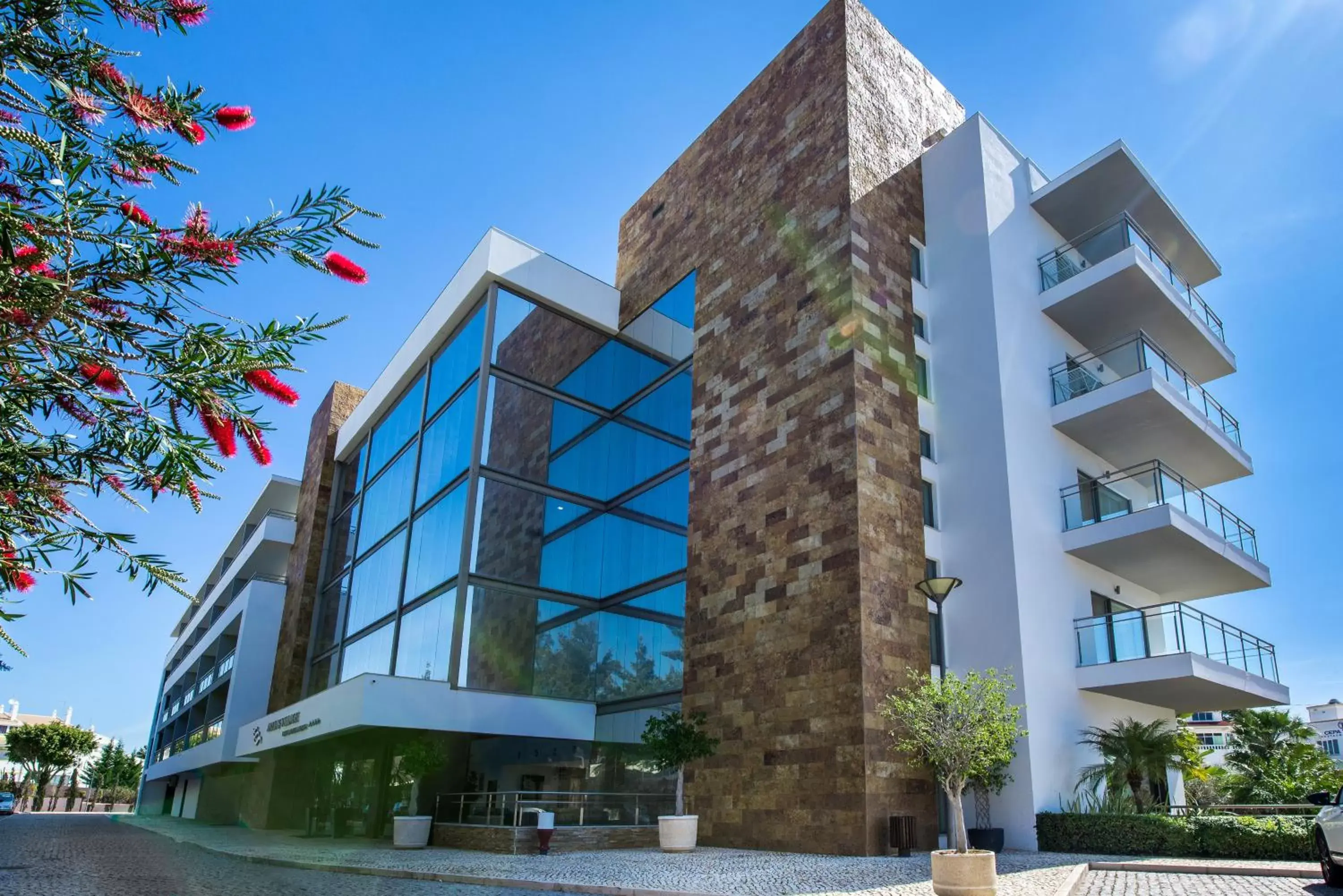 Property Building in Areias Village Beach Suite Hotel